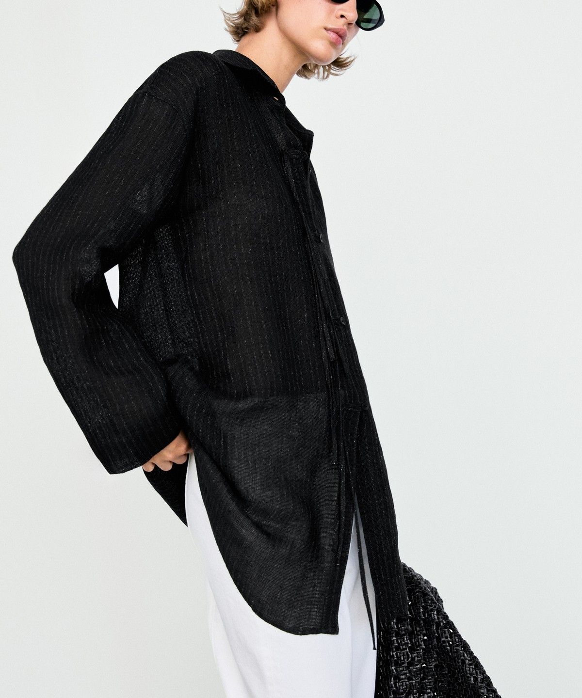 마시모두띠(MASSIMO DUTTI) 스트라이프 린넨 블렌드 버튼 디테일 블루종