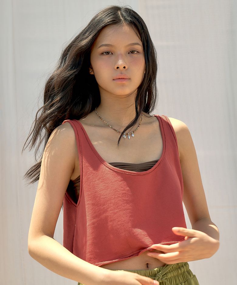 Chill Crop Tank (Terracotta Red)