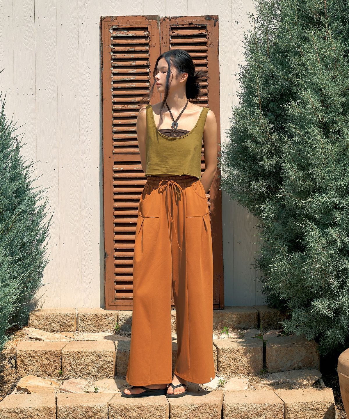 디야니(DHYANI) Puff Pintuck Pants (Burnt Orange)