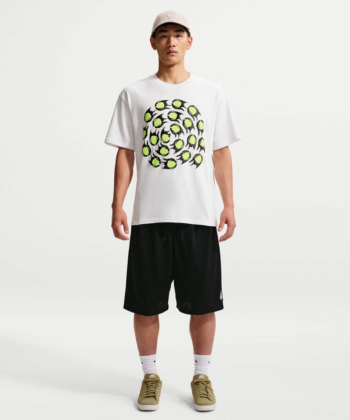 나이키(NIKE) 스포츠웨어 클럽 메쉬 쇼츠 M - 블랙:라이트 오어우드 브라운 / IQ6257-010