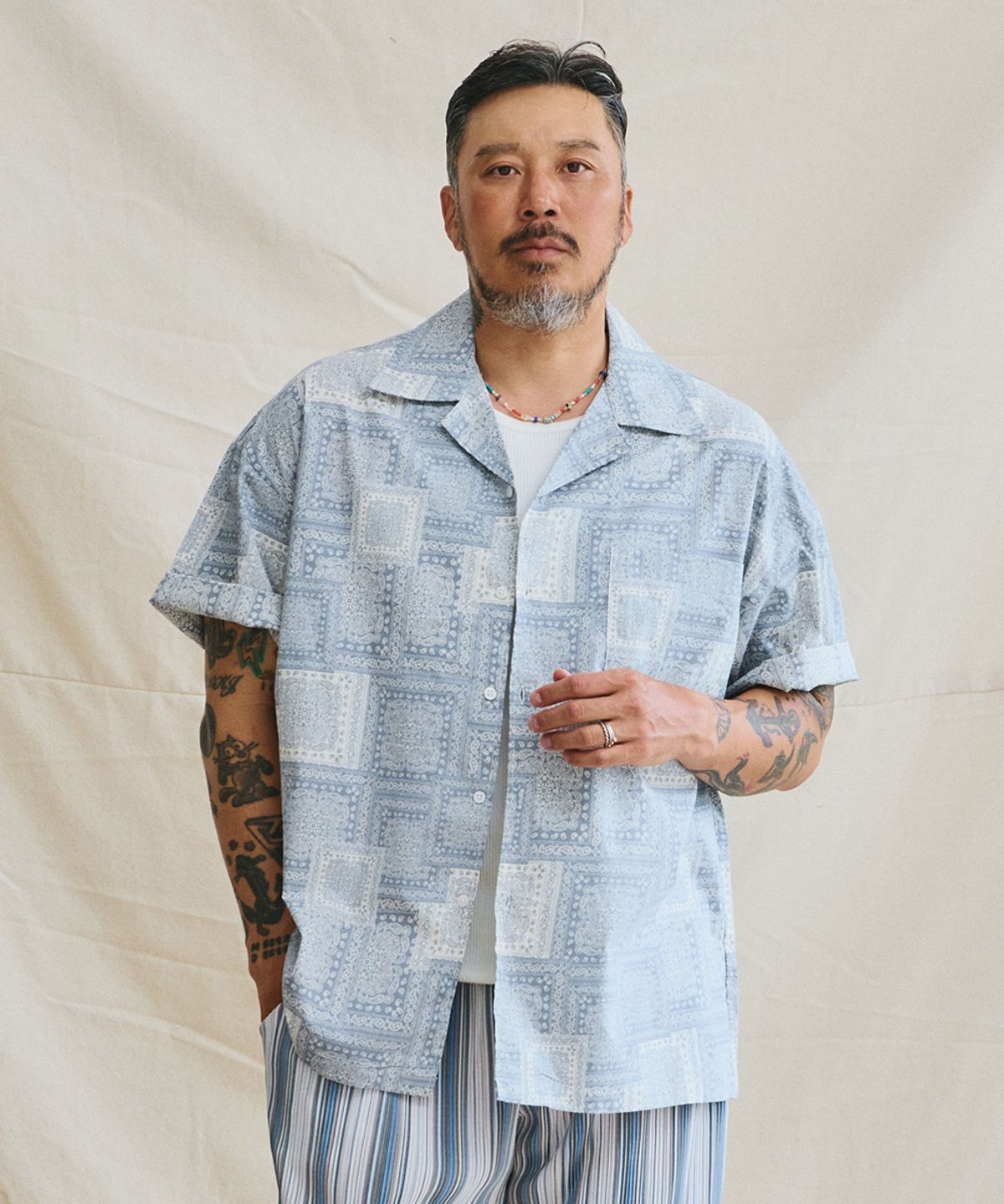 러기드하우스(RUGGED HOUSE) 오션 스퀘어 페이즐리 반팔 셔츠