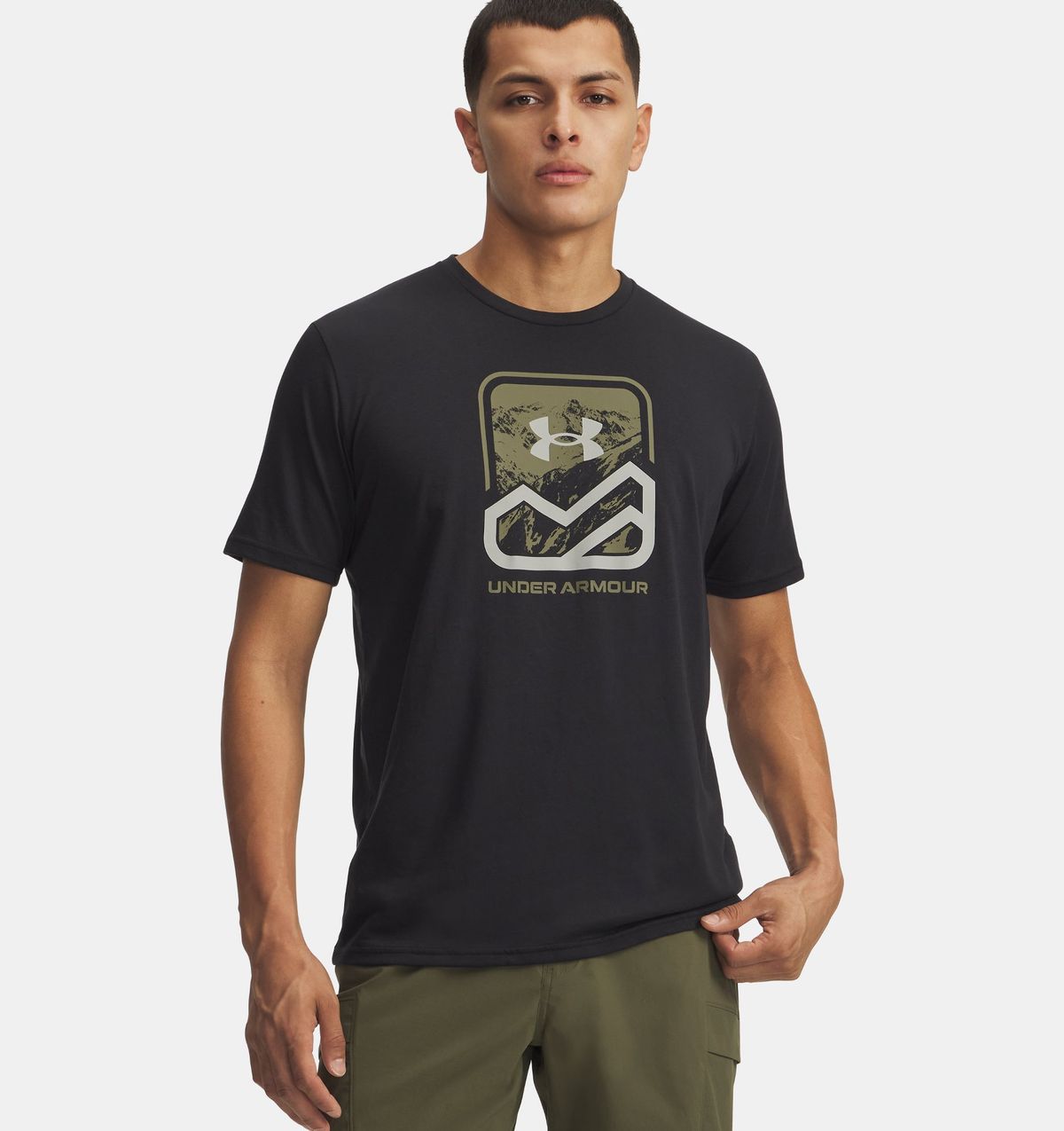 언더아머(UNDERARMOUR) UA 아웃도어 마운틴 박스6013031-001