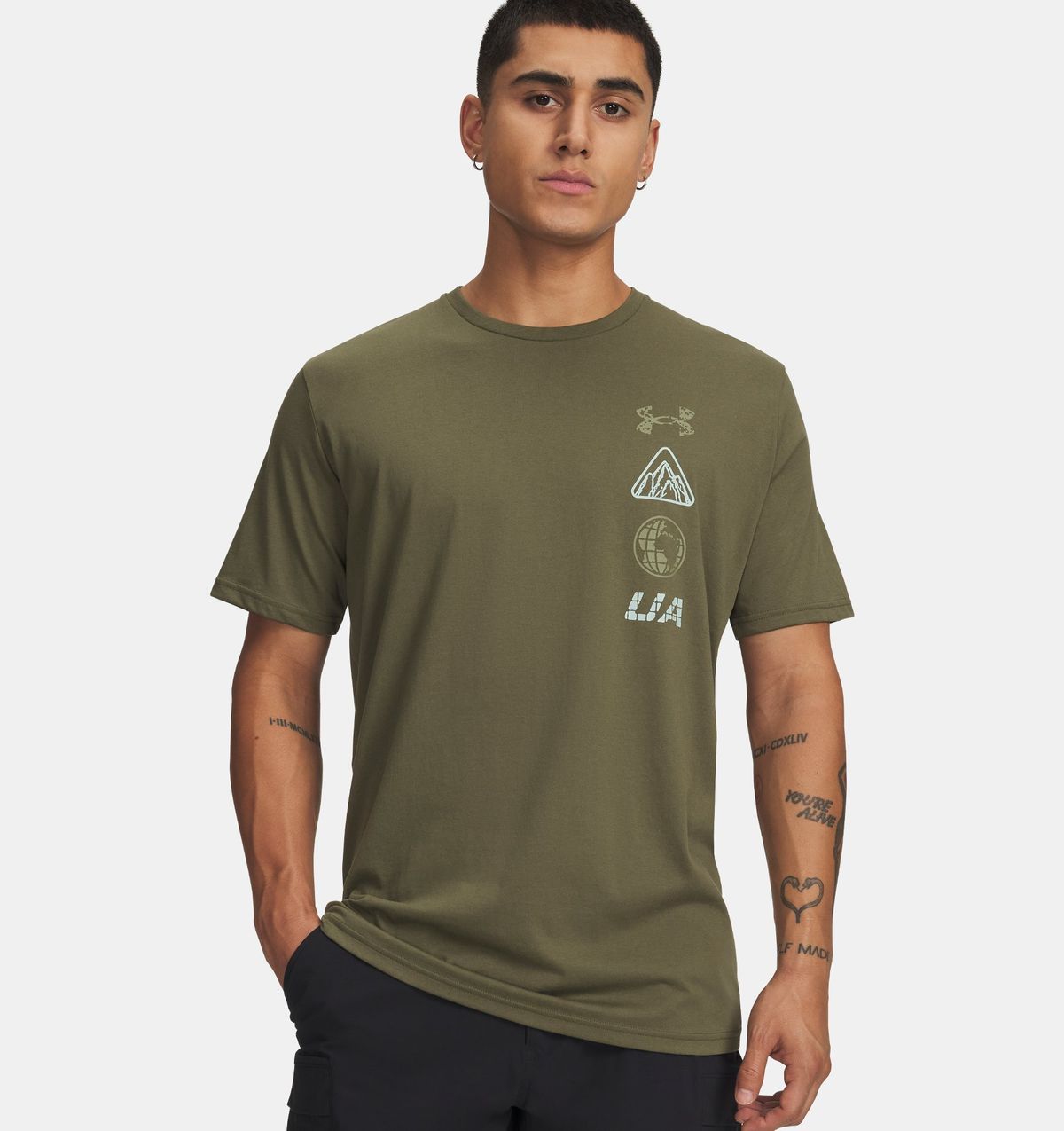 언더아머(UNDERARMOUR) UA 마운틴 퍼수트6009255-390