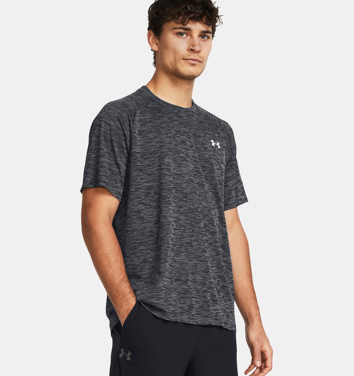 언더아머(UNDERARMOUR) UA Tech 텍스처드1382796-001