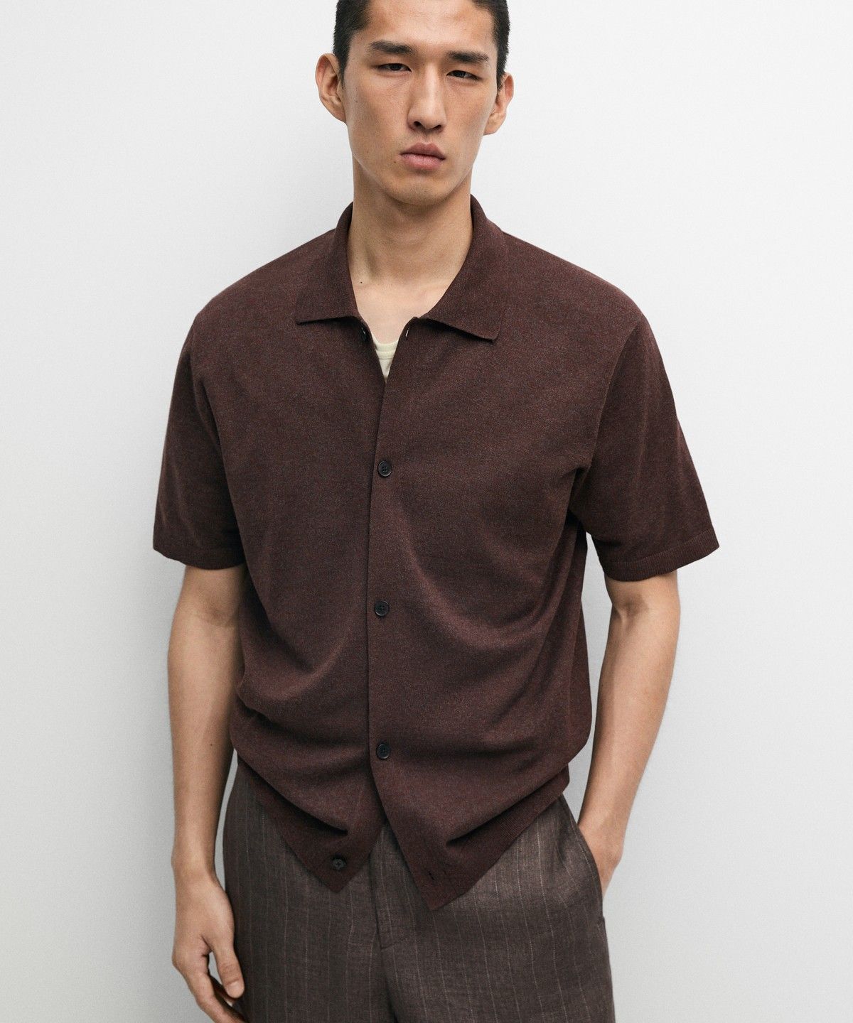 마시모두띠(MASSIMO DUTTI) 버튼 반팔 니트 티셔츠