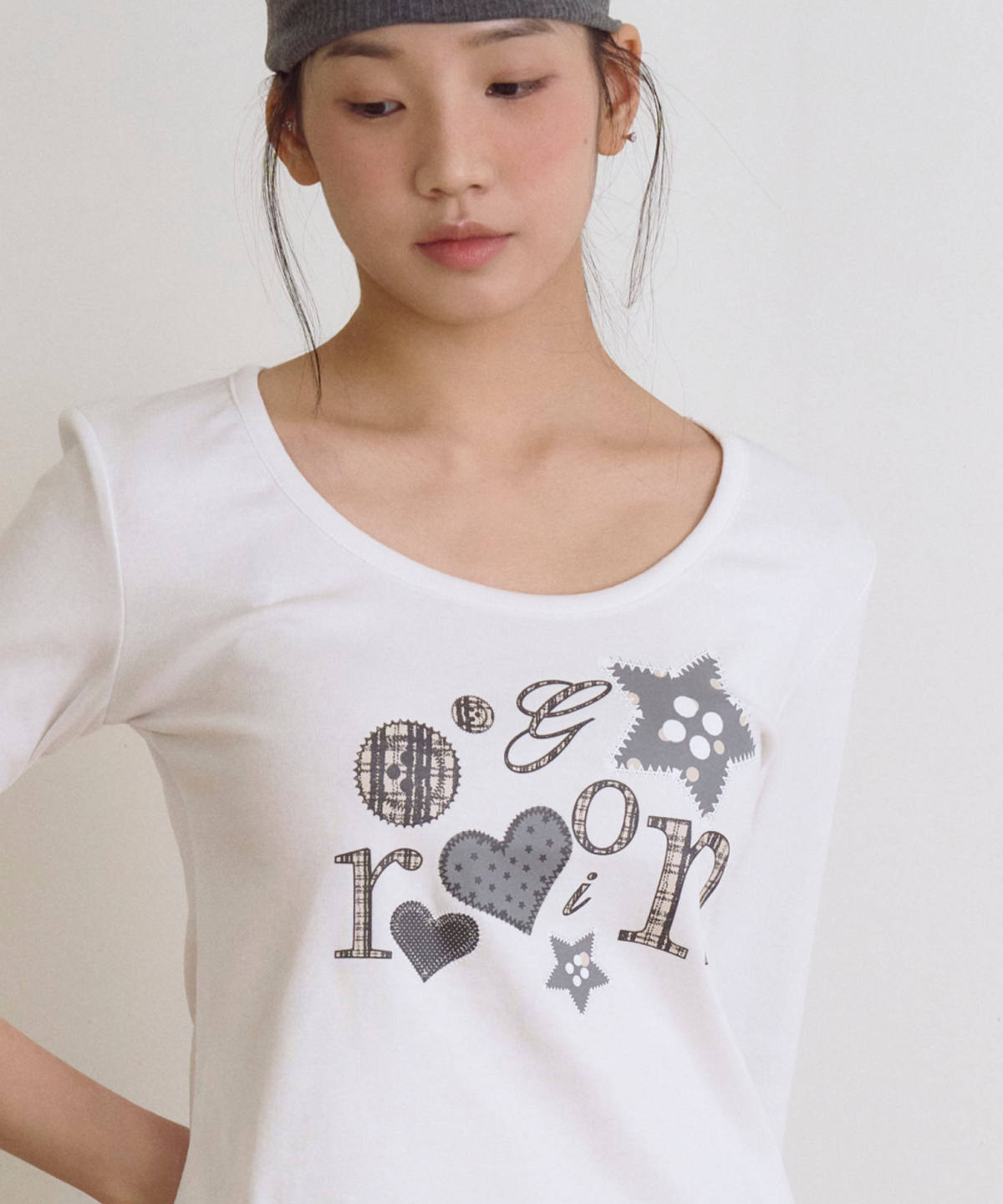 로긴 앤 로지(ROGIN N ROSIE) Mixed Motif Printed RnR Long Sleeve White