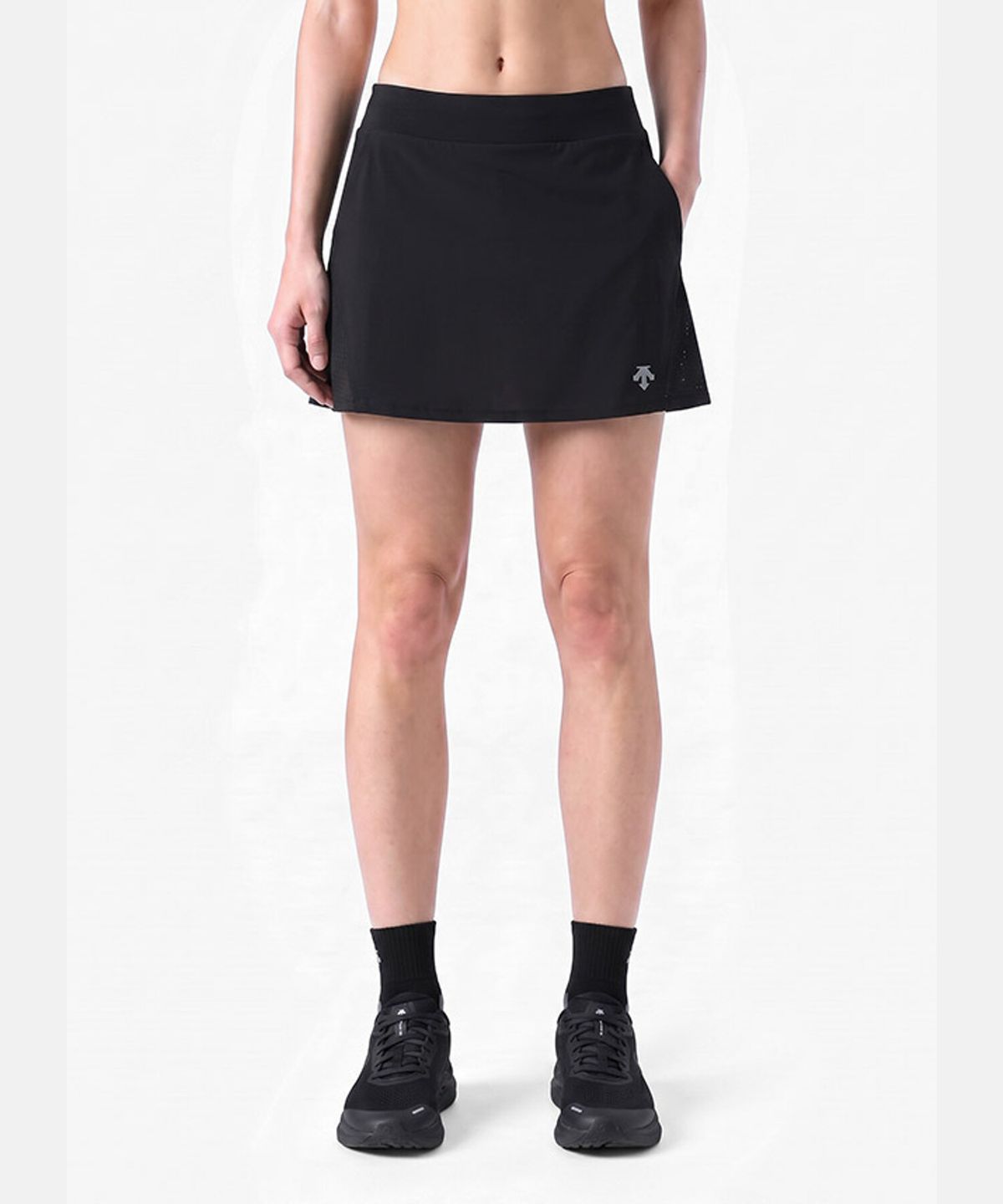 데상트(DESCENTE) 여성 러닝 2IN1 스커트 레깅스 블랙 SR322RSK71