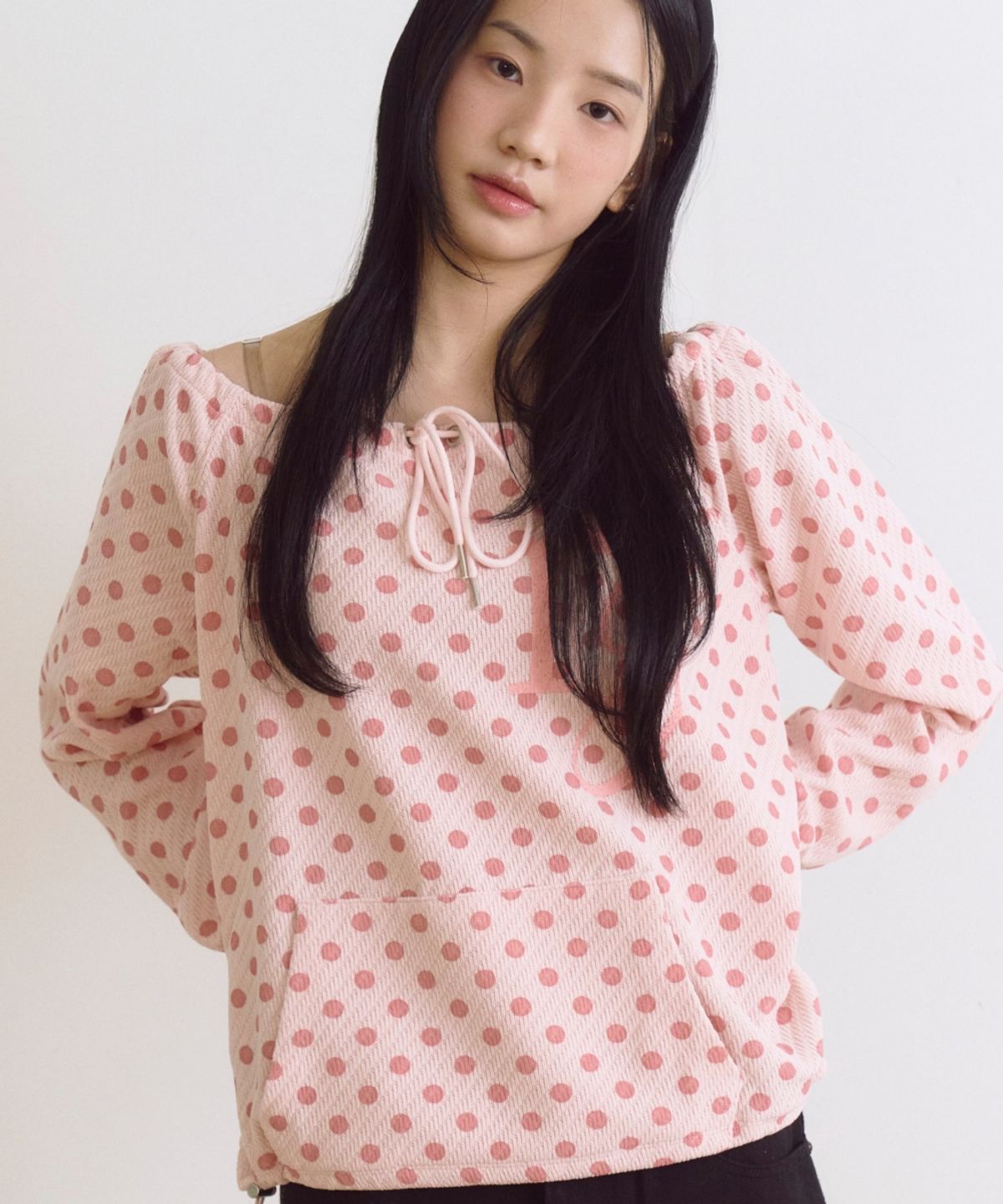 로긴 앤 로지(ROGIN N ROSIE) Dotted Pocket String Point Long Sleeve Pink