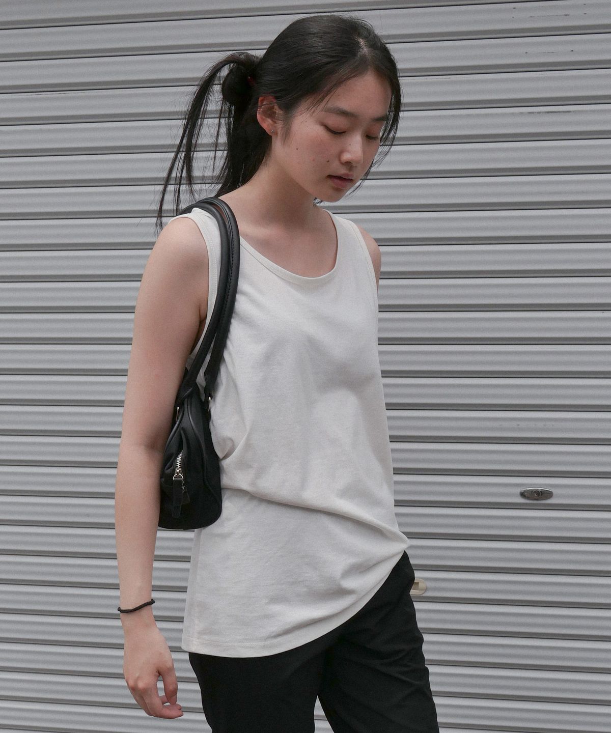 스텝어라운드(STEP AROUND) Pigment Cotton Long Sleeveless Tee_WHITE