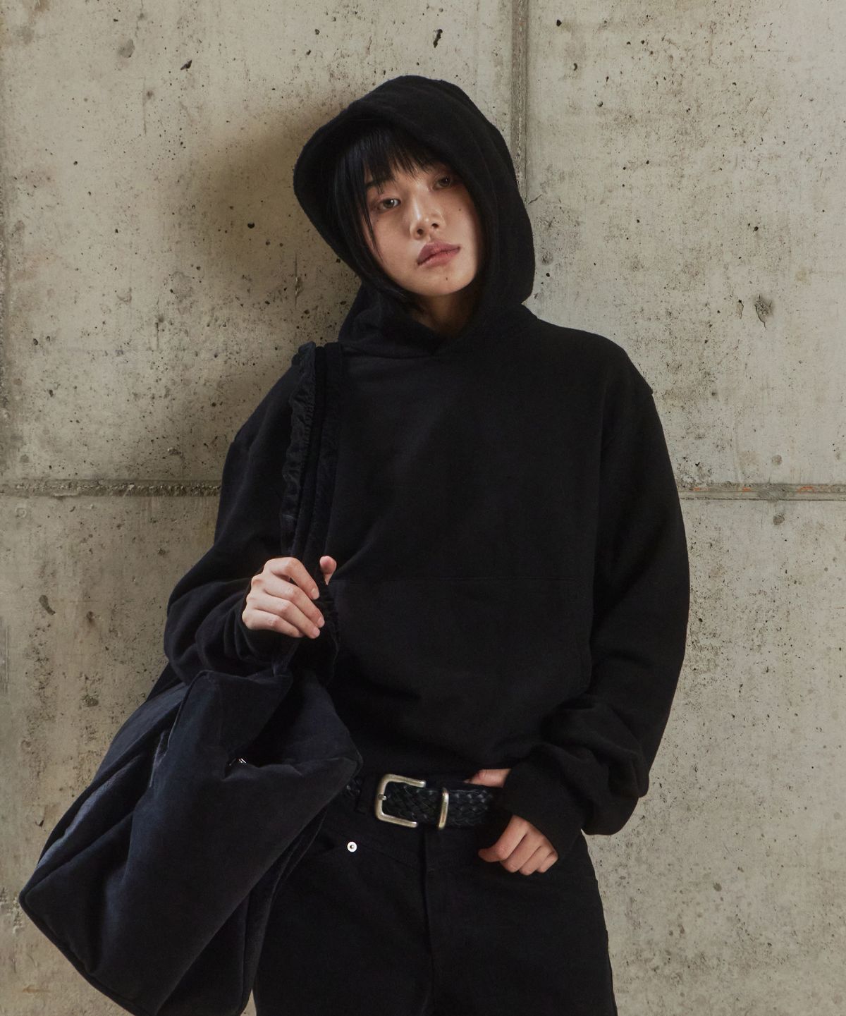 9999아카이브(9999ARCHIVE) Curved Line Hoodie