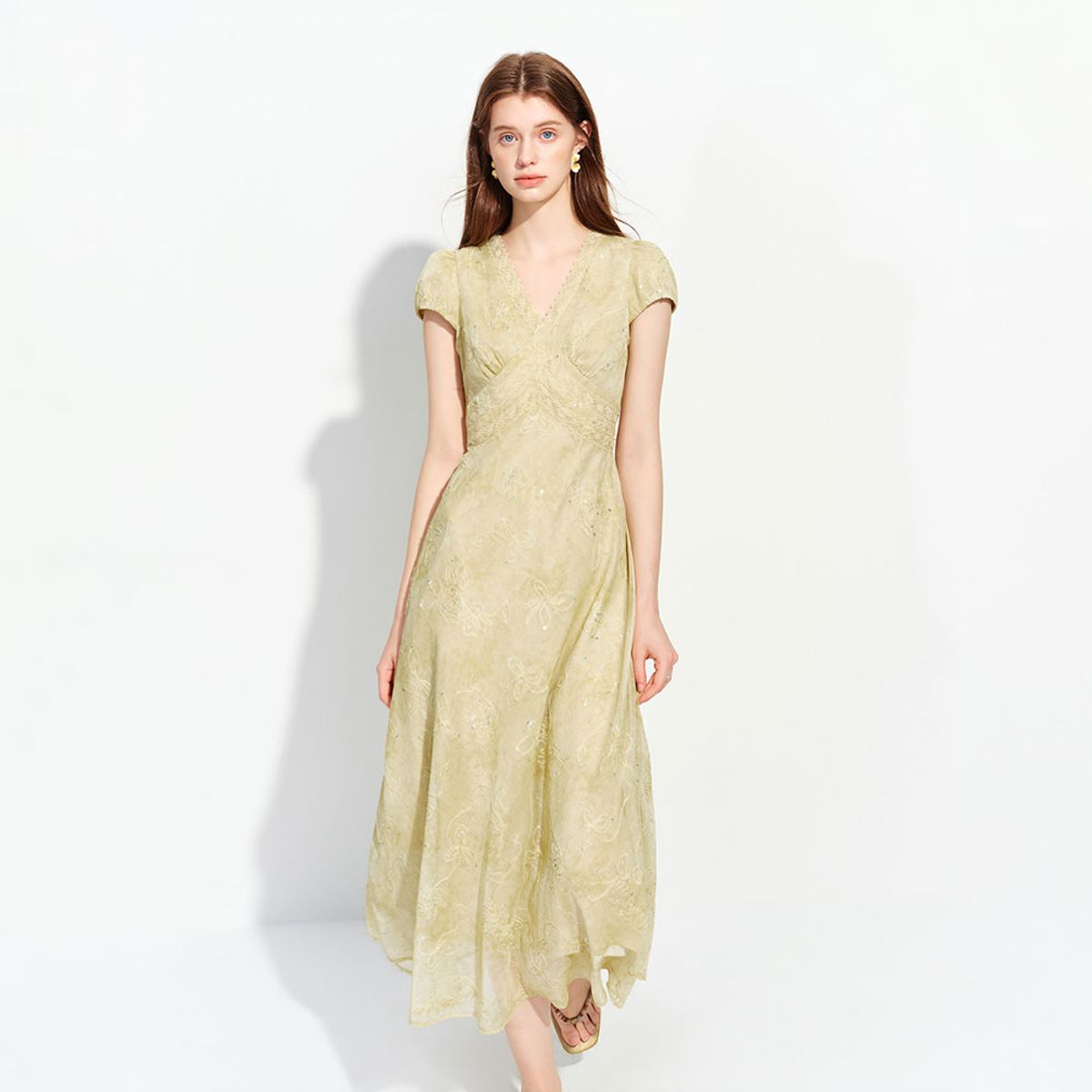 웬스데이딜라잇(WEDNESDAY DELIGHT) WD_Lace wrap waist dress_BEIGE
