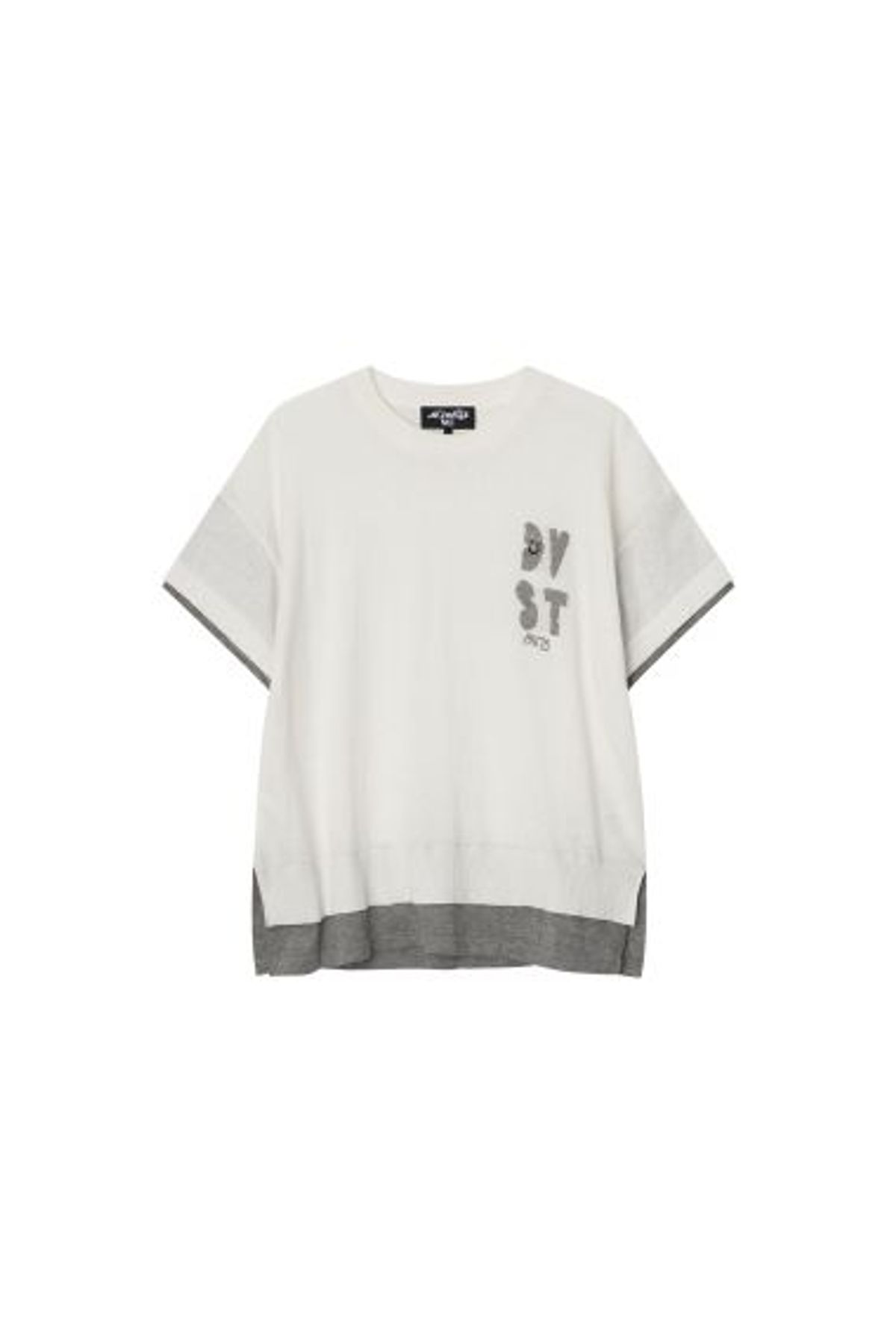 데바스테(DEVASTEE) 로고 자카드 레이어드 반팔 니트 (ESFDVKT07IVR)