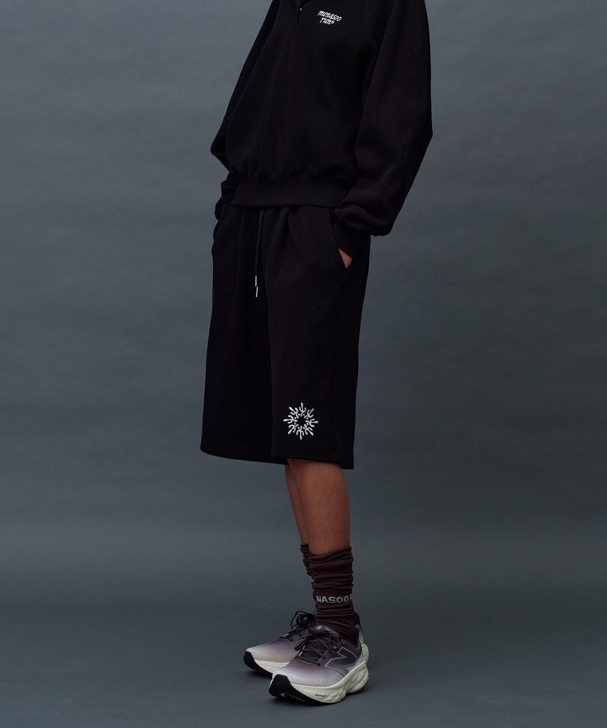 미나수(MENASOO) Waffle Sweat Training Bermuda Pants_Black