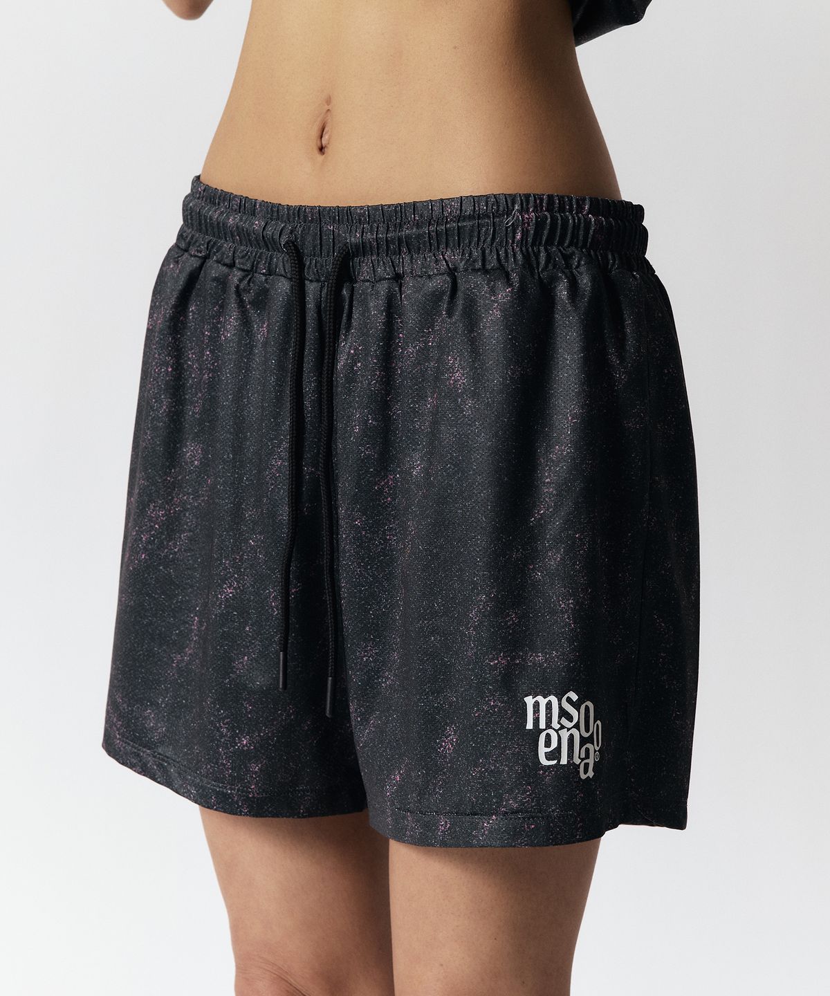 미나수(MENASOO) Pace Trace Run Shorts_Black