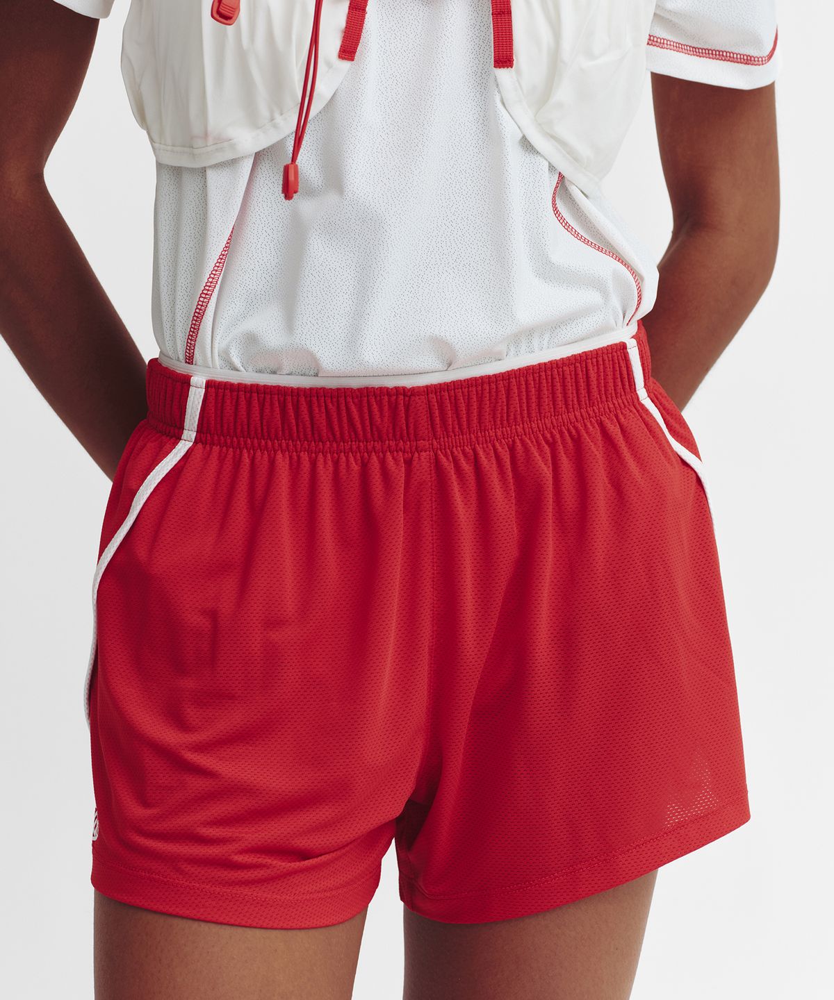 미나수(MENASOO) Mesh Runner Soft Shorts_Red