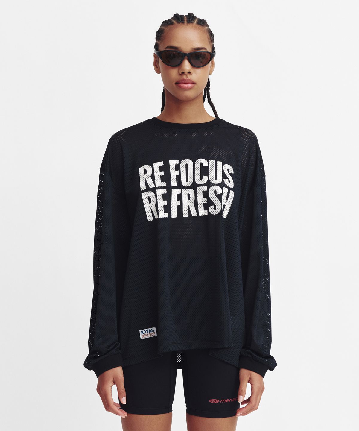 미나수(MENASOO) Refocus Mesh Round Neck T Shirt_Black