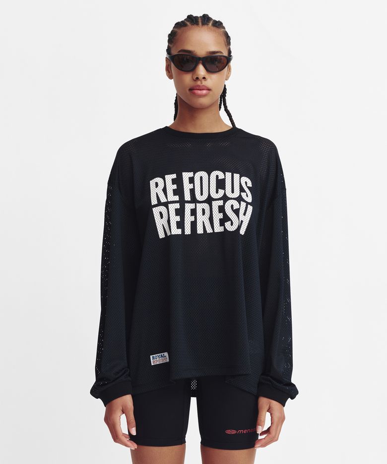 Refocus Mesh Round Neck T Shirt_Black