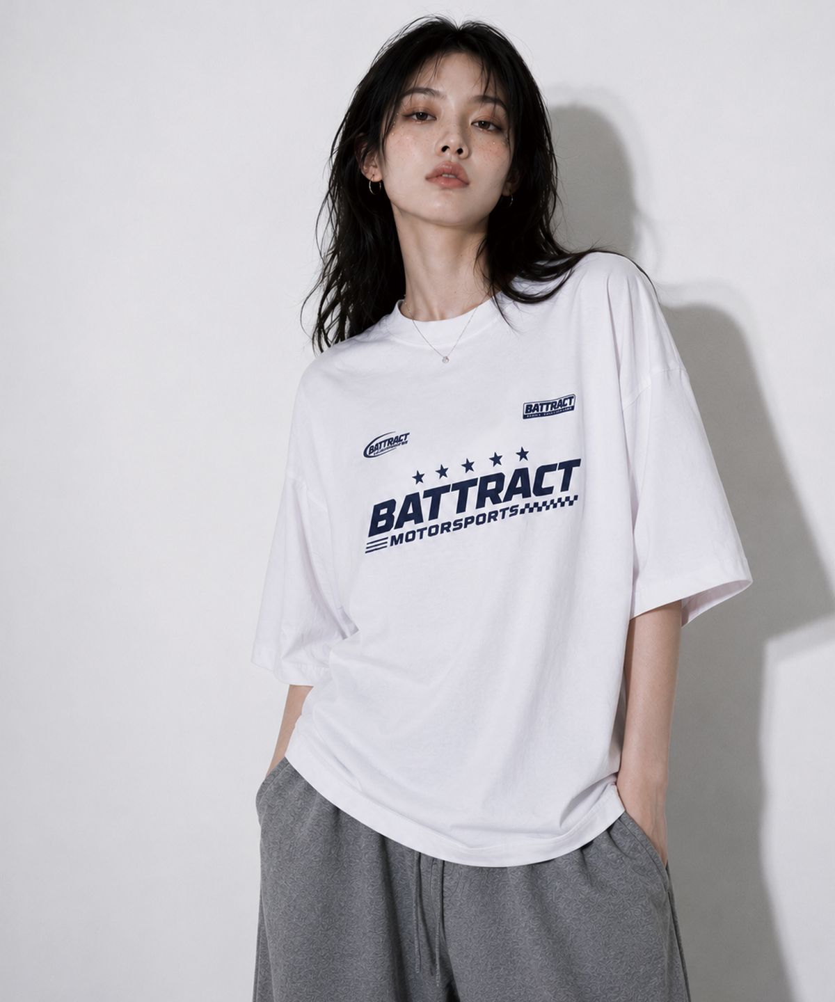 베트랙트(BATTRACT) 모터 스포츠 오버핏 반팔티 [WHITE]