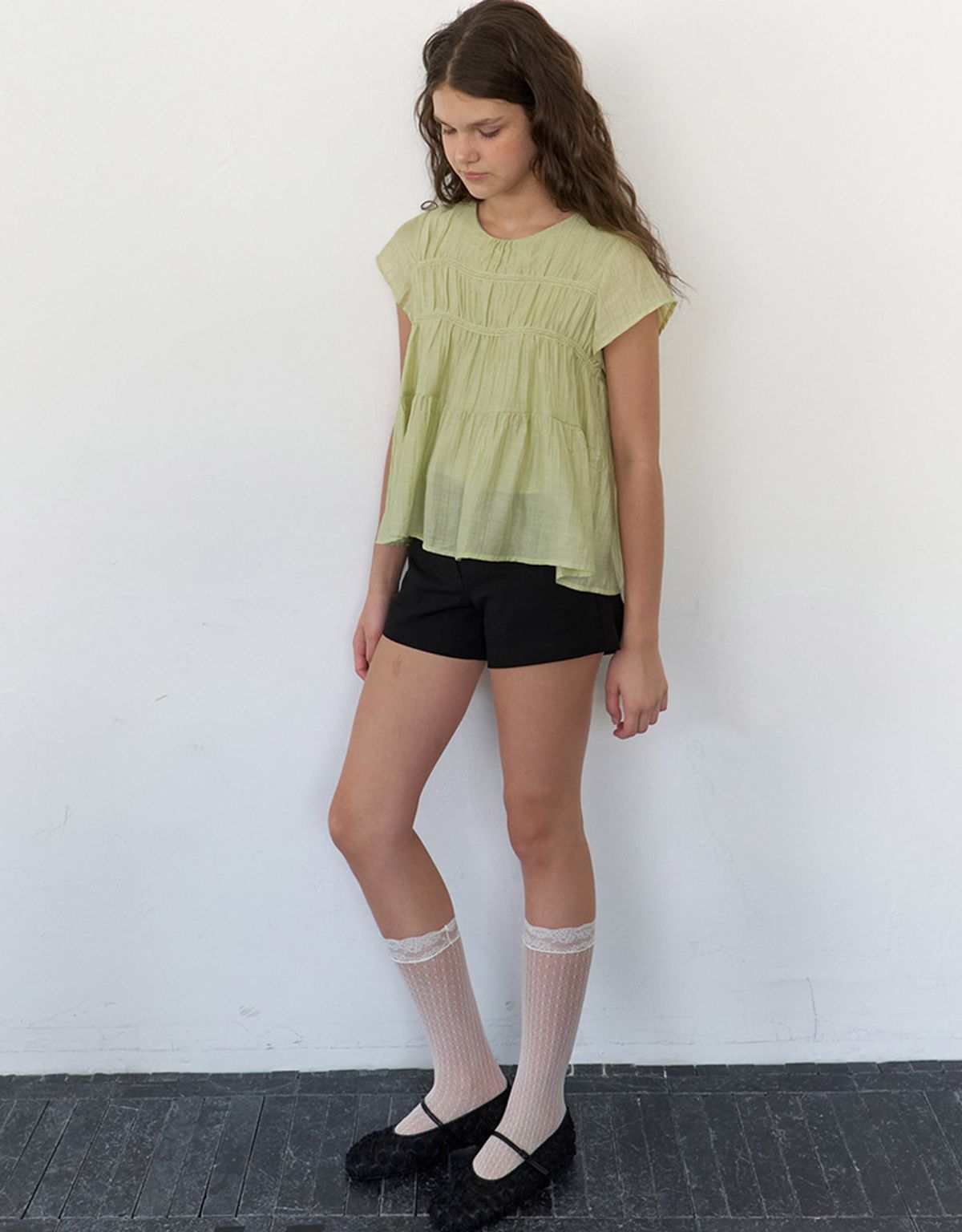 카인더베이비(KINDABABY) soft lace blouse - soft sage