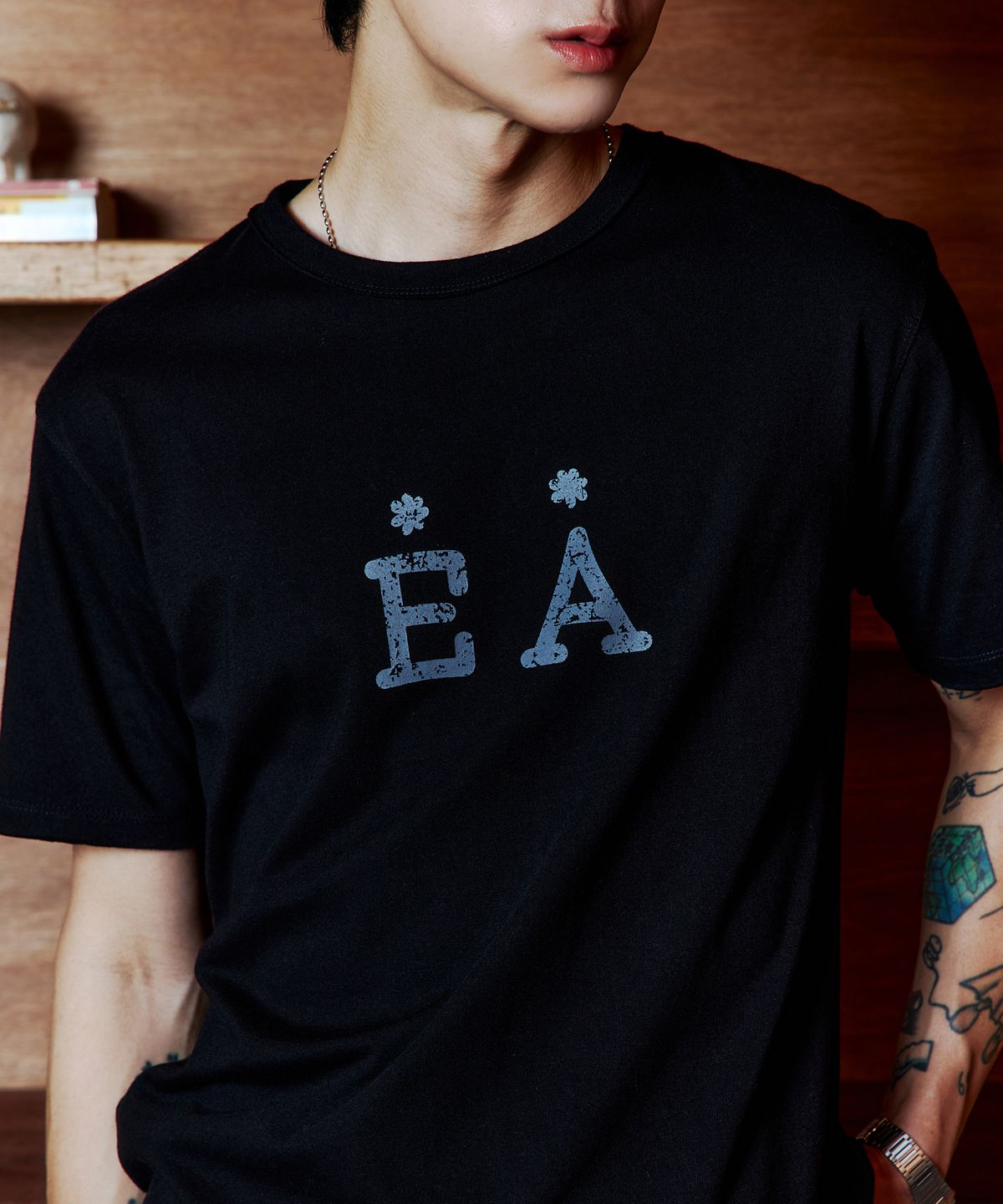 라이크 어 모즈(LIKE A MODS) EA 컷오프 하프 반팔티_블랙