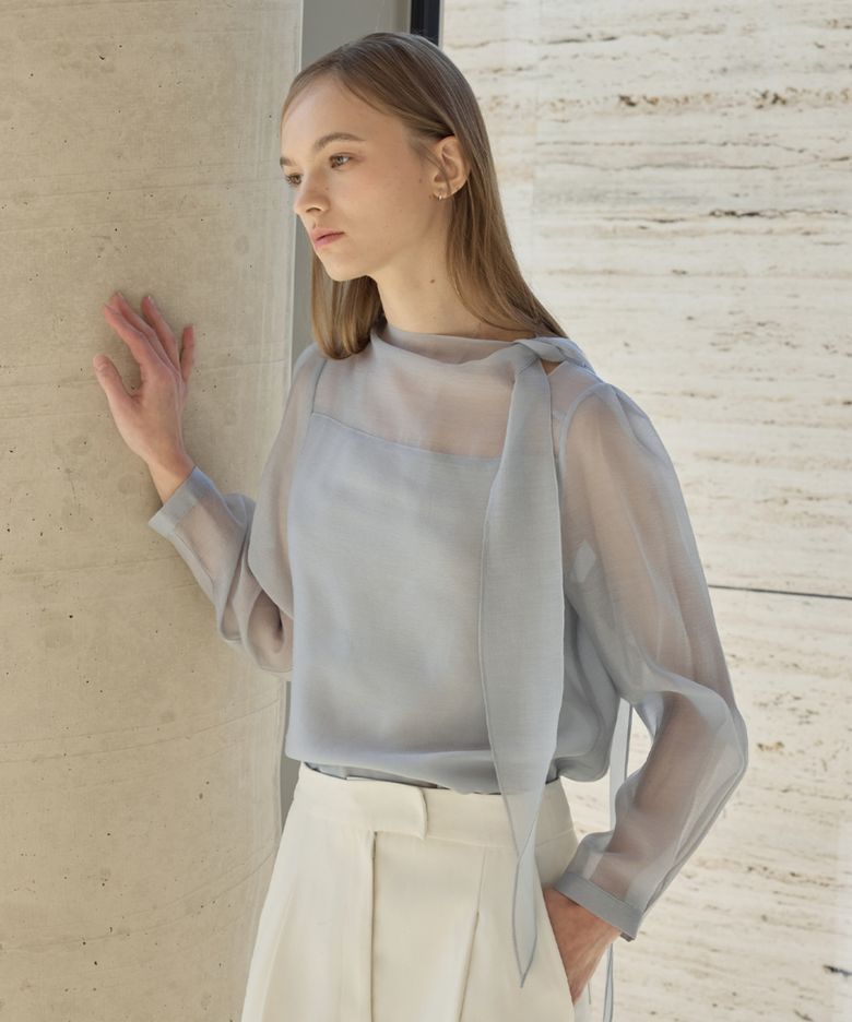 Tencel Sheer Neck Blouse_Blue Gray