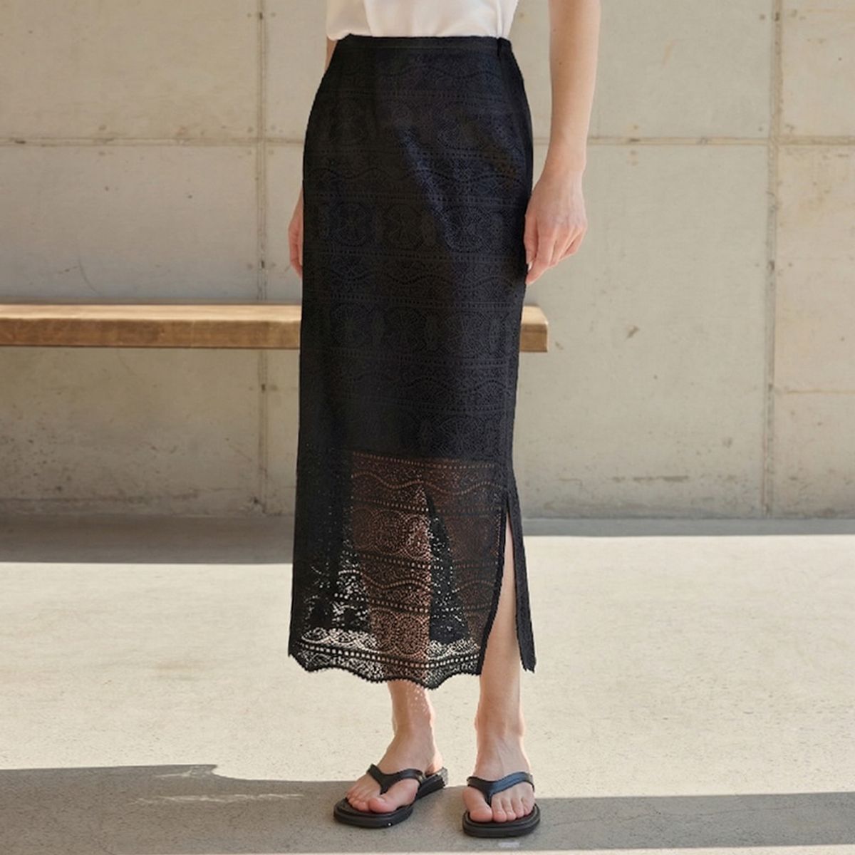 히이크(HYYK) Lace Slim Skirt_Black