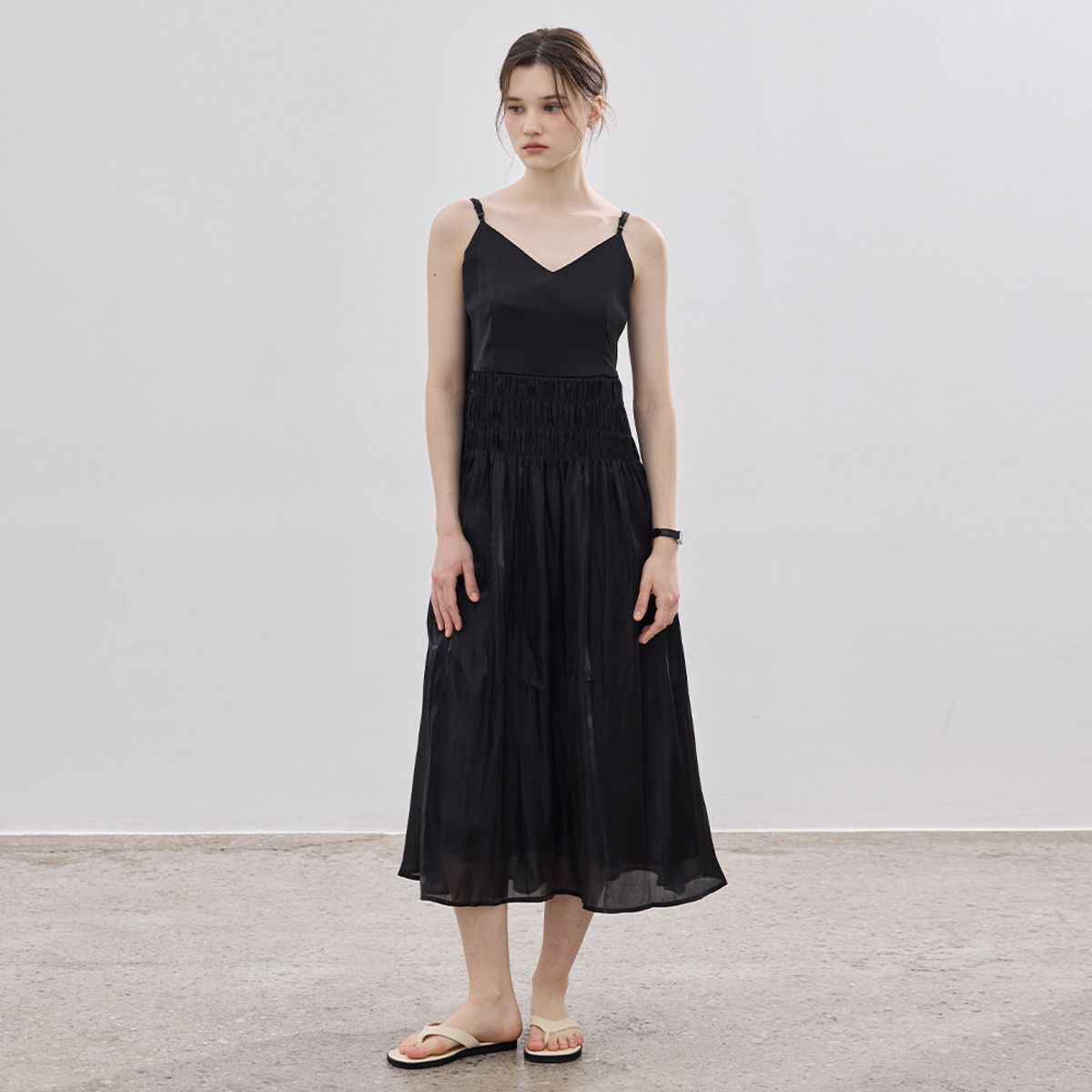 히이크(HYYK) Sheer Silky Line Dress_Black