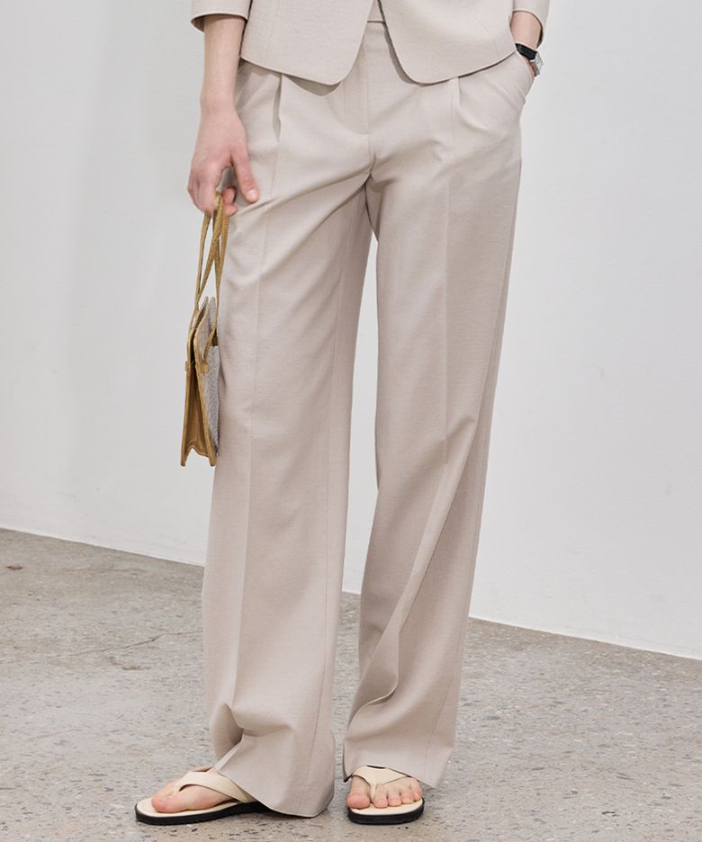 Modern Natural-fit Slacks_Cream Beige