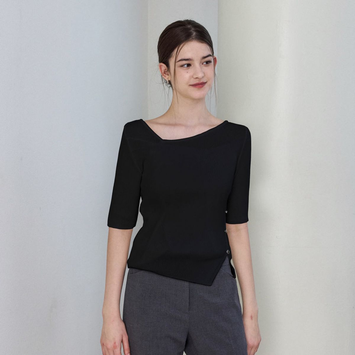 히이크(HYYK) Structural Minimal Knit_Black