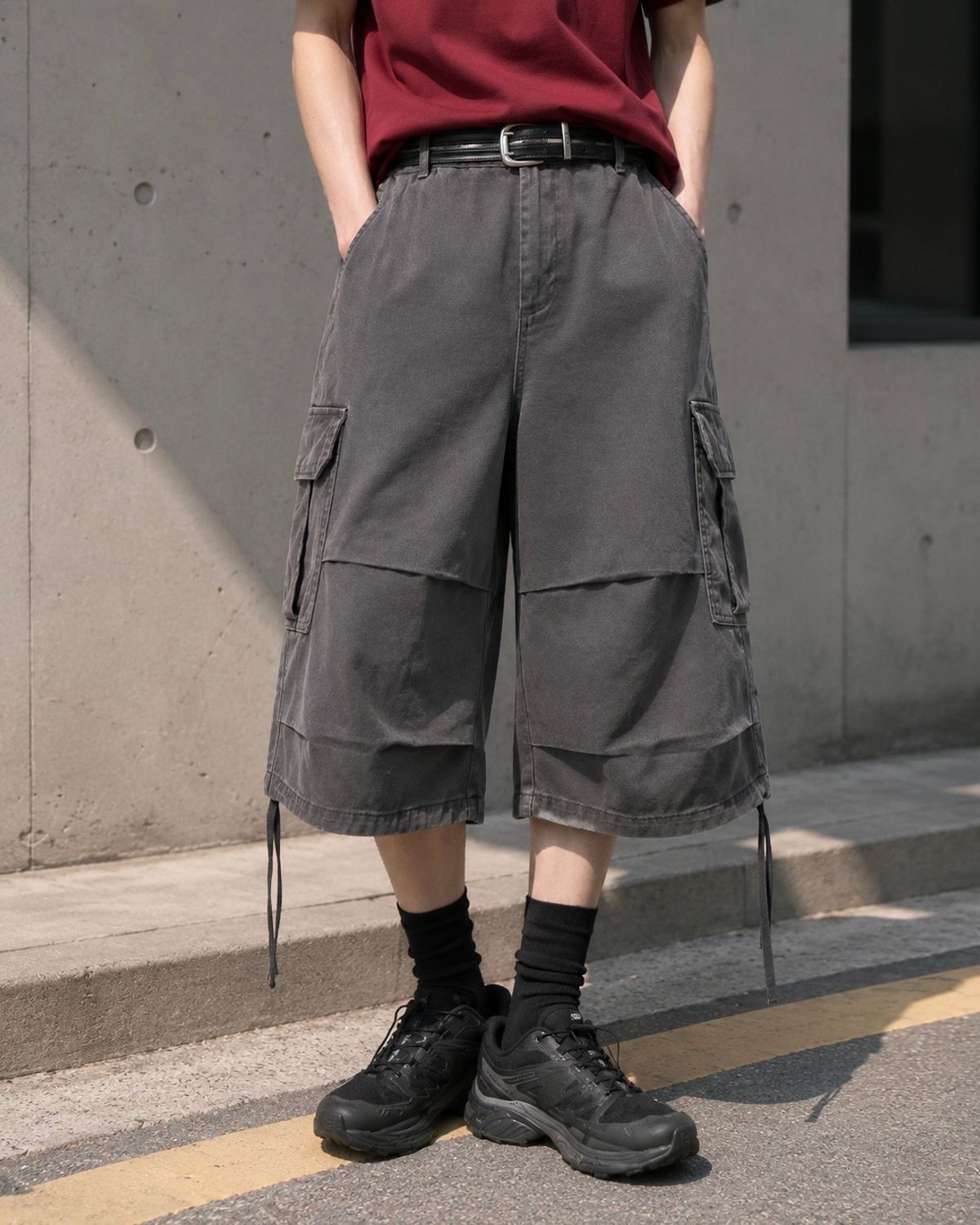토피(TOFFEE) 워시드 코튼 카고 버뮤다 팬츠 (WASHED BLACK)