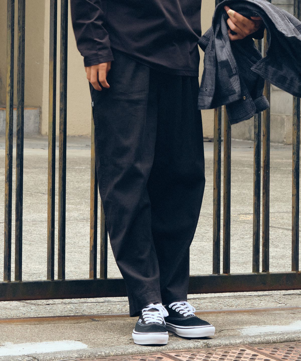 디오디(DOD) 마사 세미오버핏 팬츠(BLACK)