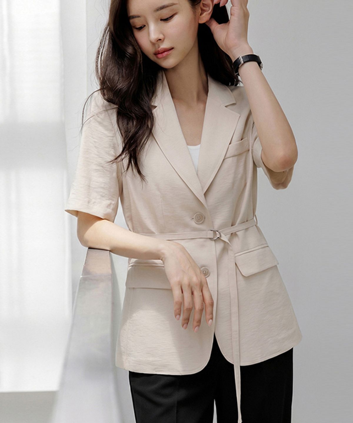 프렌치시크(FRENCHCHIC) 포멀린 백사선 슬릿 자켓_F6H487JK