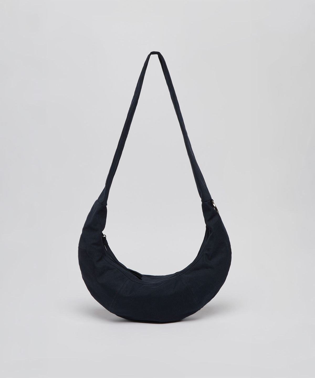 아카이브앱크(ARCHIVEPKE) Small fling hobo fabric bag(Navy)_OVBRX26351NAY