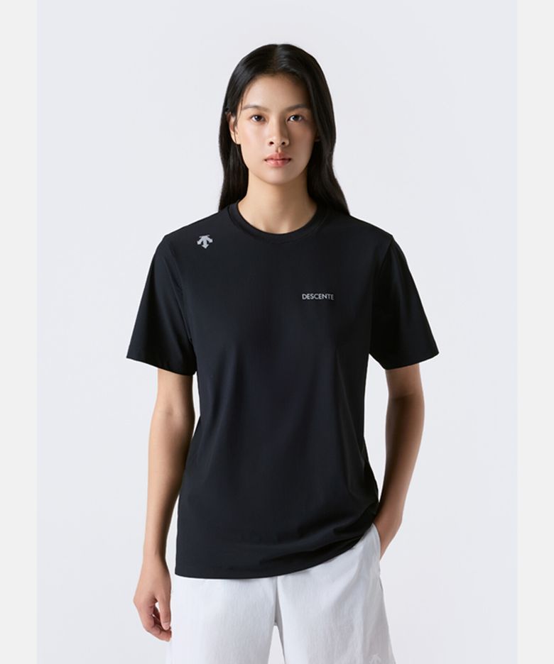 쿨링 트리코트 백그래픽 컴포트핏 반팔 티셔츠 블랙 SR323RTS78