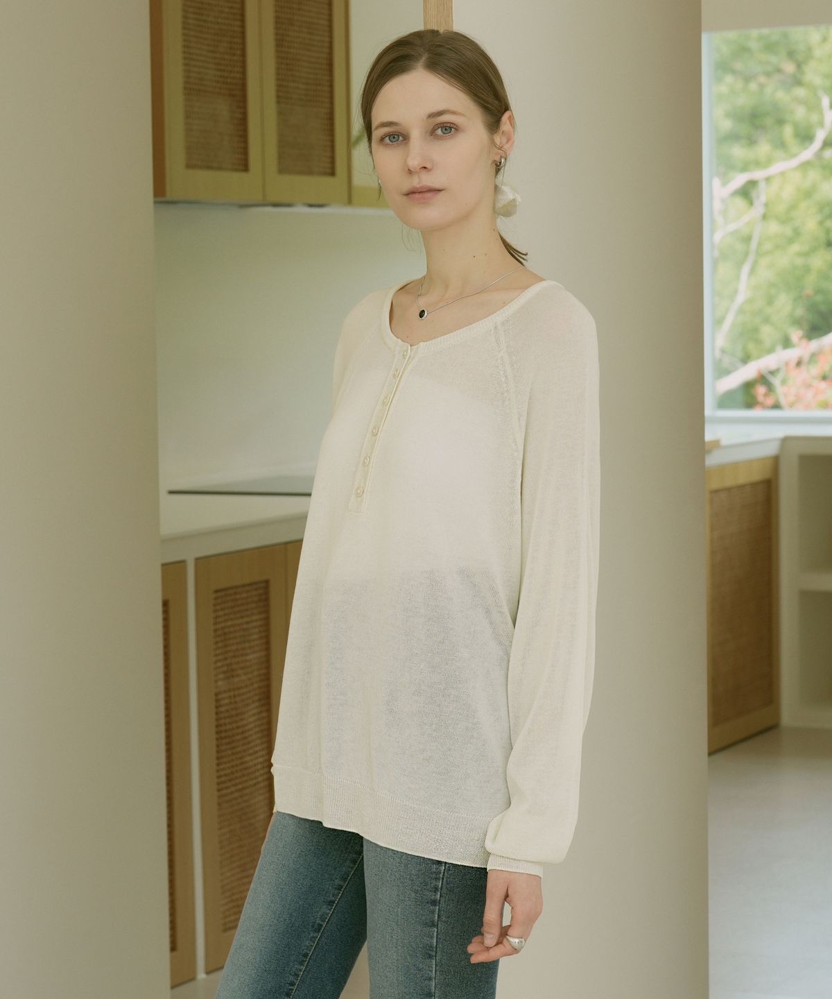 블레티(VLETI) Linen Blend Raglan Half Button Knit (oatmeal)