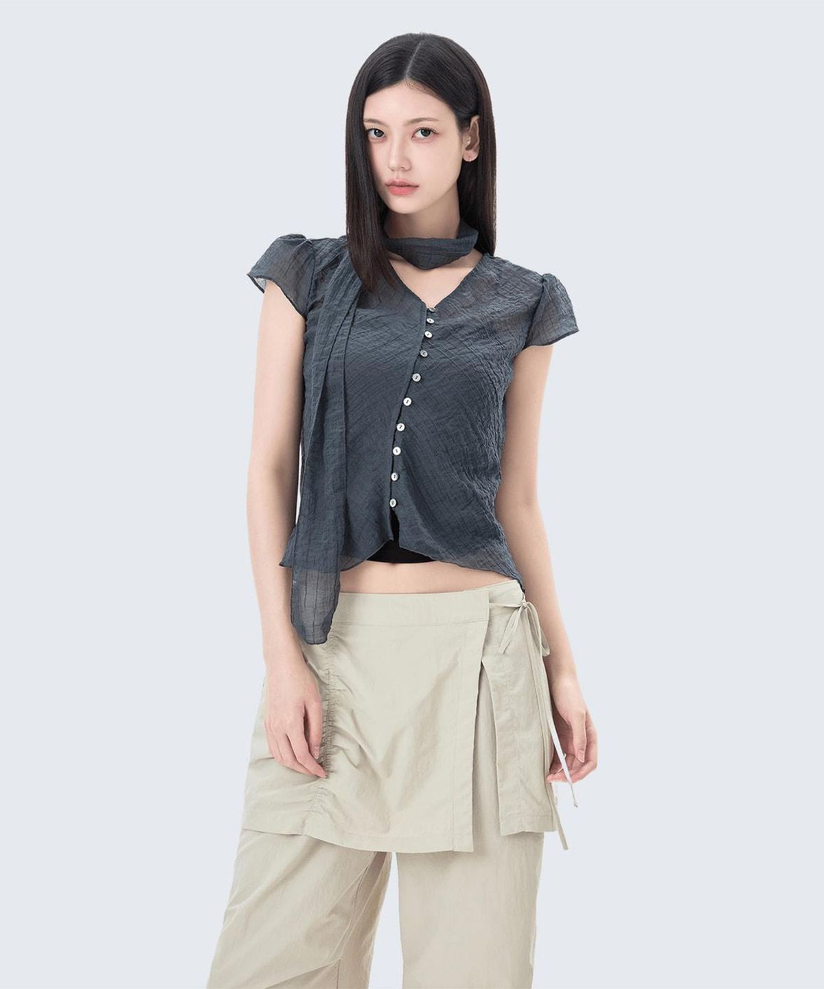 미쏘(MIXXO) V넥 캡소매 블라우스_MIWBWG90SS