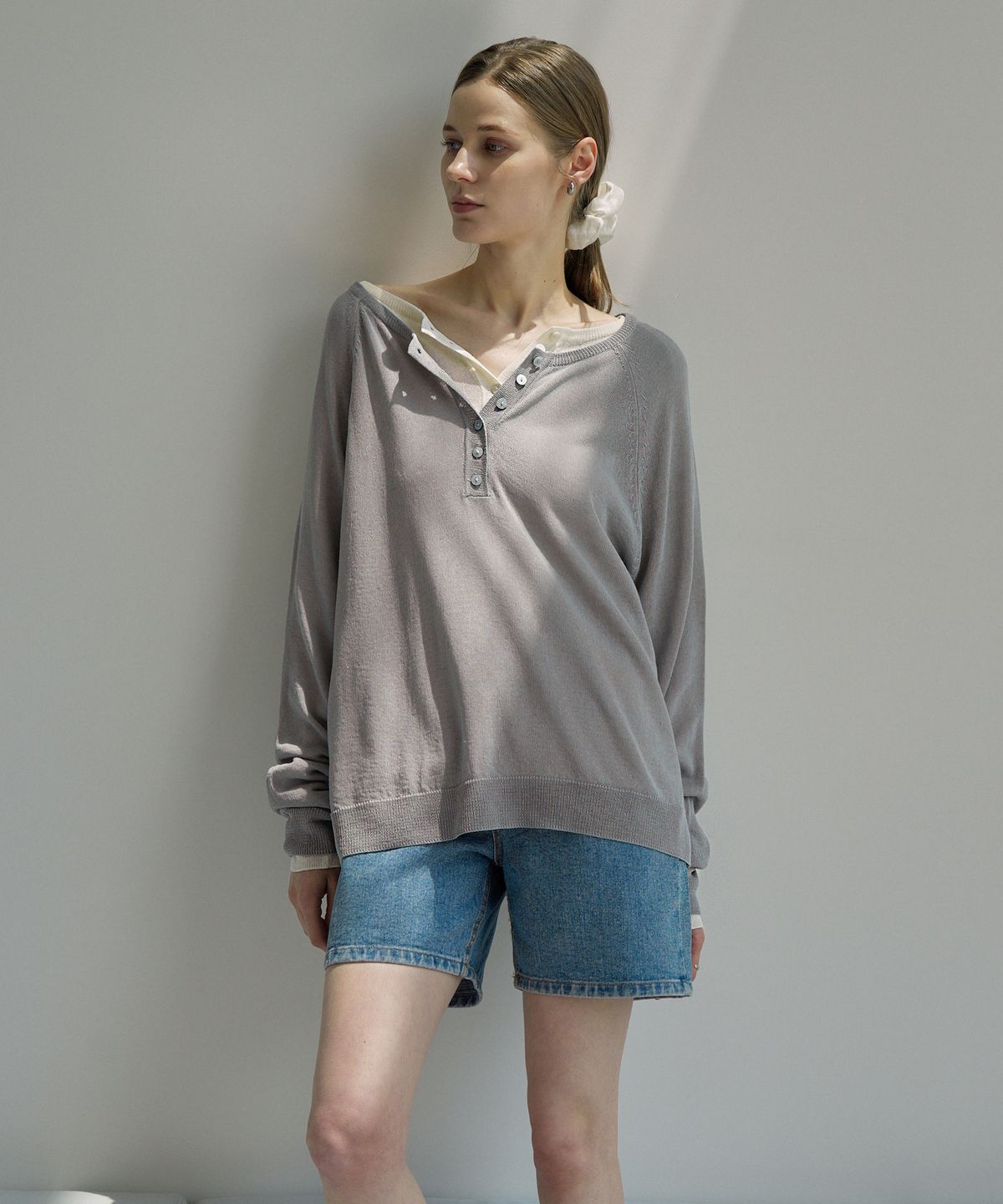 블레티(VLETI) Linen Blend Raglan Half Button Knit (gray)