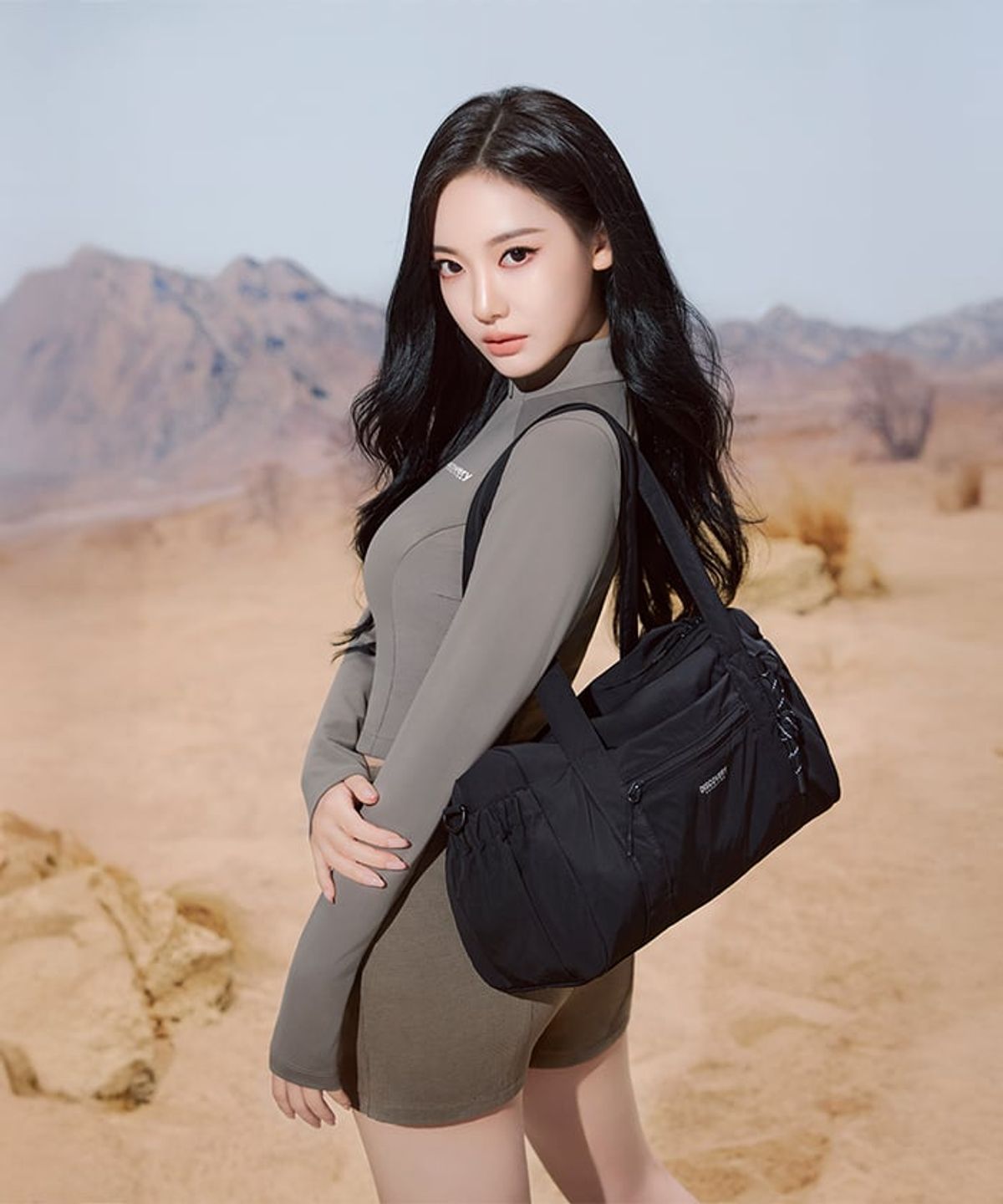 디스커버리 익스페디션(DISCOVERY EXPEDITION) 레아 볼링백 (BLACK)