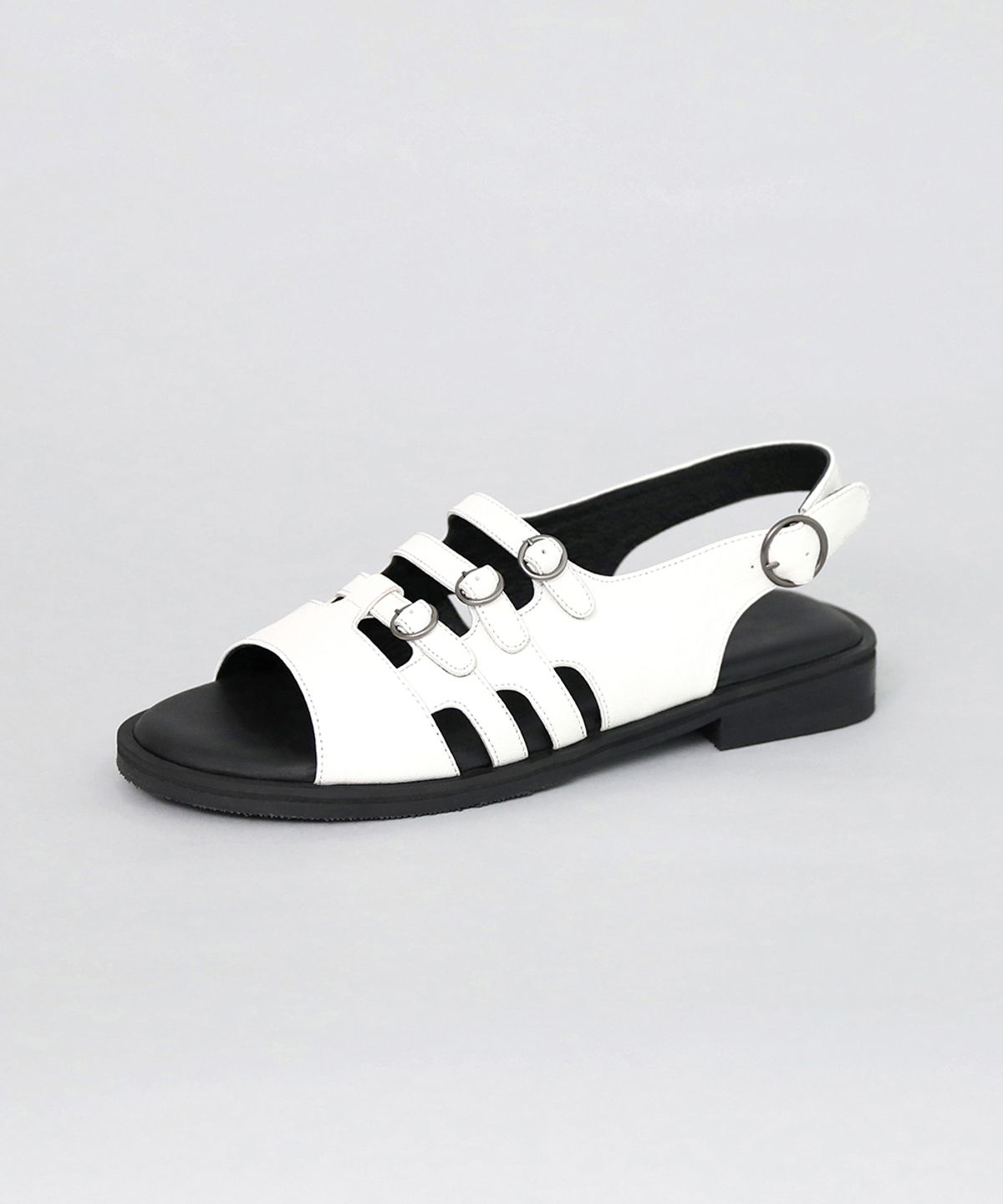 흰(HEENN) Light Rail Sandals . White (W/ Vibram)