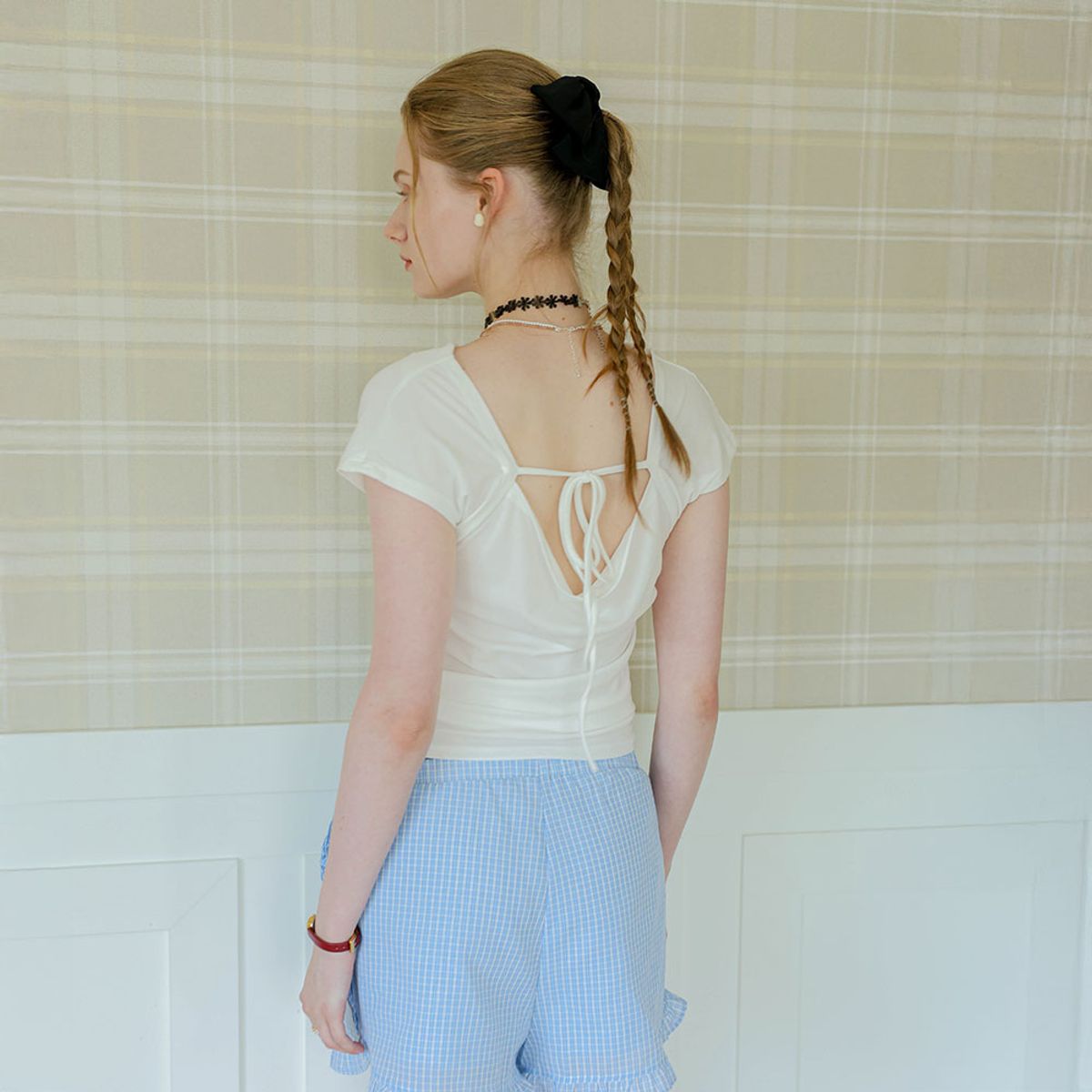쎄무아듀(CEST MOIDEW) Cest_Back ribbon drape top_WHITE