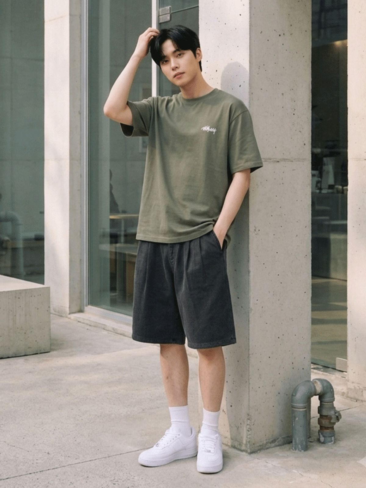 행텐(HANGTEN) 공용 인디고 워시드 버뮤다 팬츠_057(10570-037-412-69)