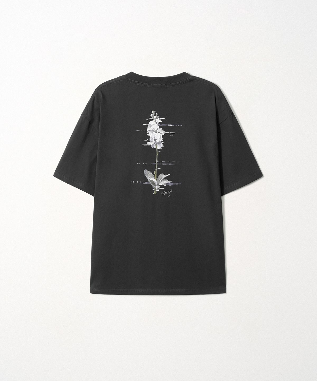 이지오(EZIO) Glitch Flower T-shirt_Charcoal
