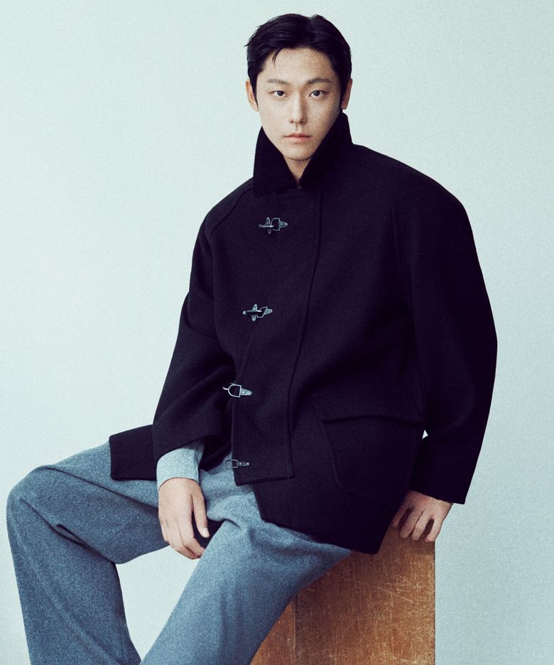 [이도현 PICK] 울 블렌드 파이어맨 하프 코트 [블랙]