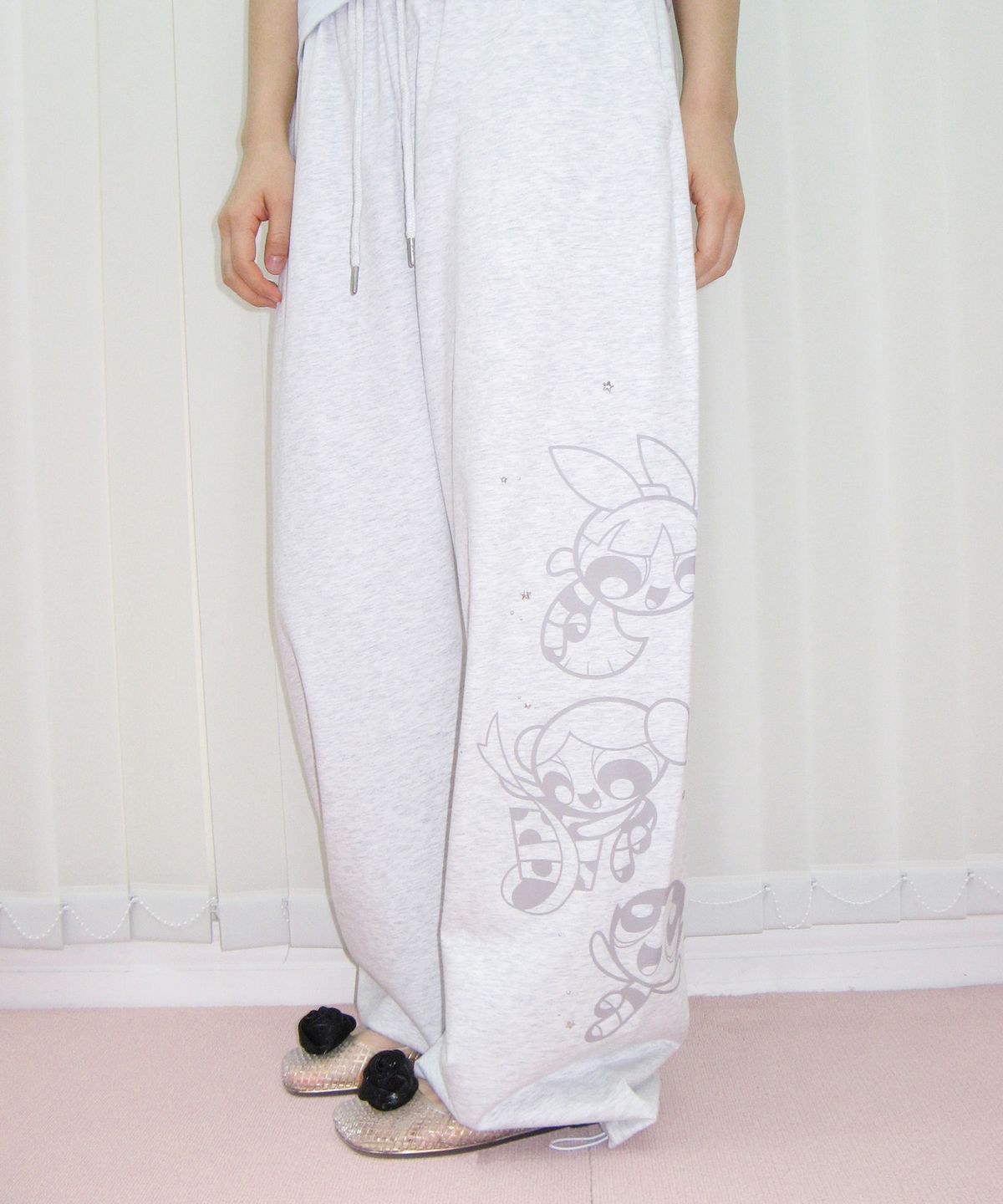 아메스 월드와이드(AMES-WORLDWIDE) PPG HOTFIX DRAWING SWEAT PANTS LIGHT GREY