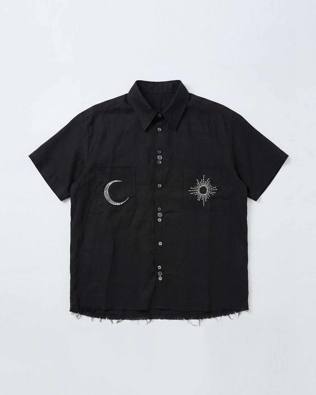 음양(EYC) Sun&Moon Embroidery Shirt (black)