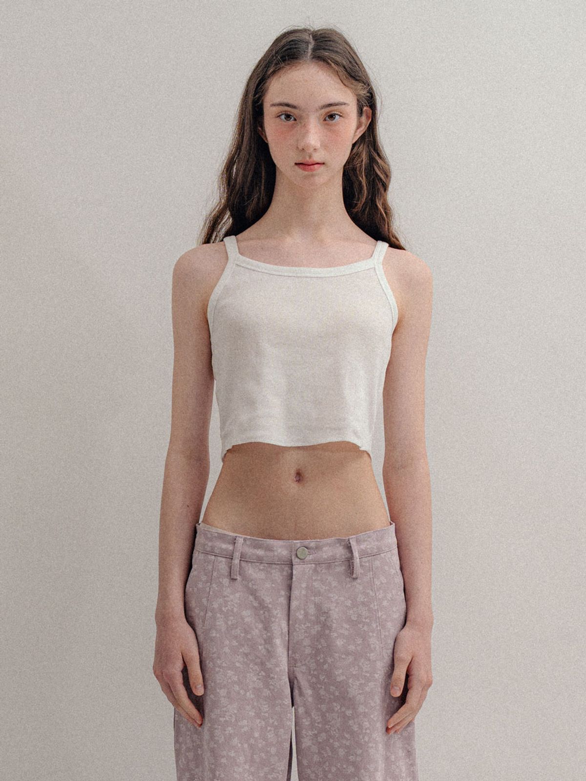 비수스(VISUS) Rib Crop Sleeveless_White