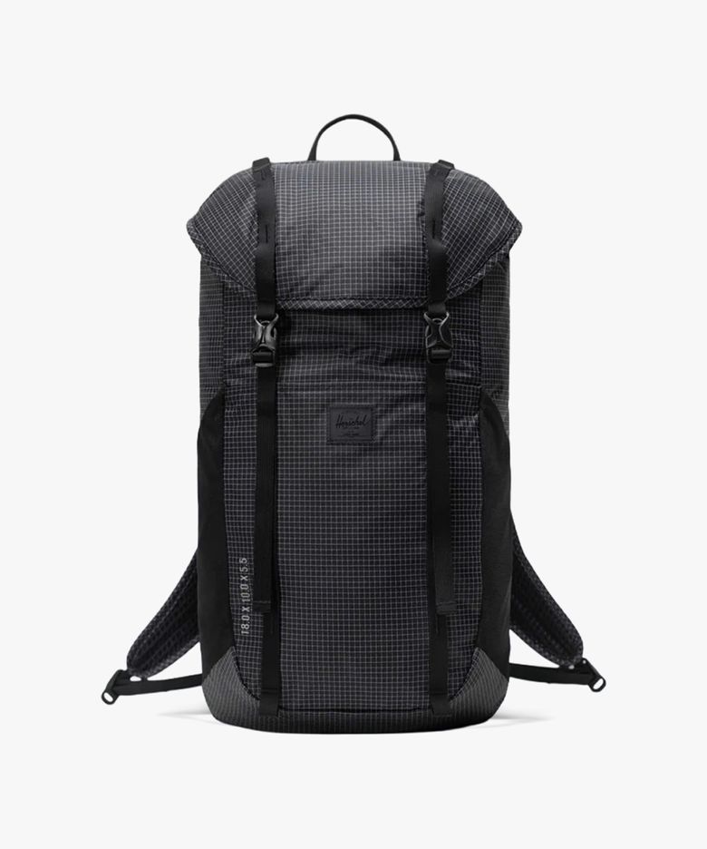 울트라라이트 백팩 22L Black