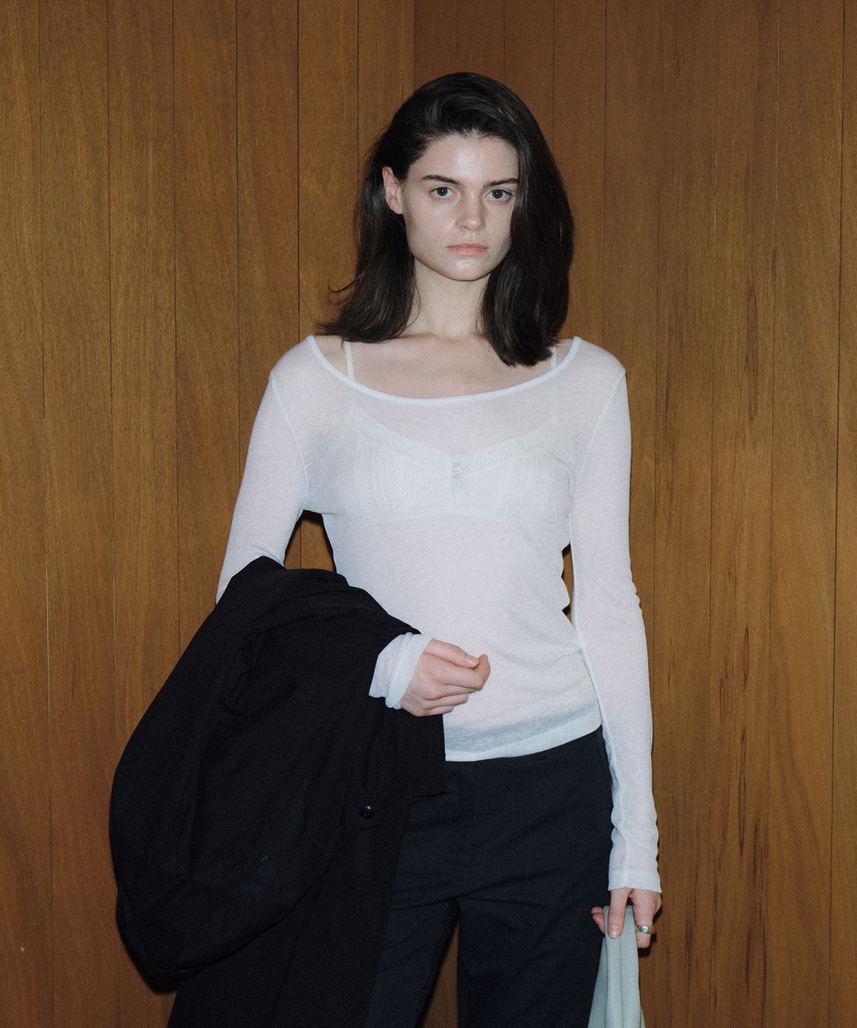 108파운드(108POUND) Mist U-Neck Tee_Ivory