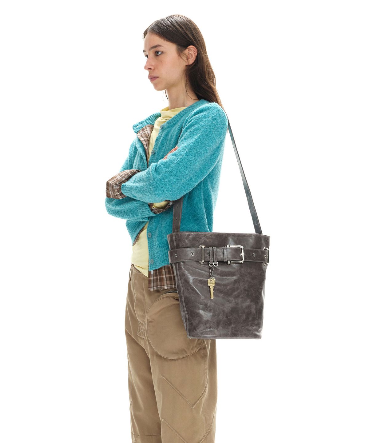 오소이(OSOI) BUCKET BROCLE [AGED GREY]