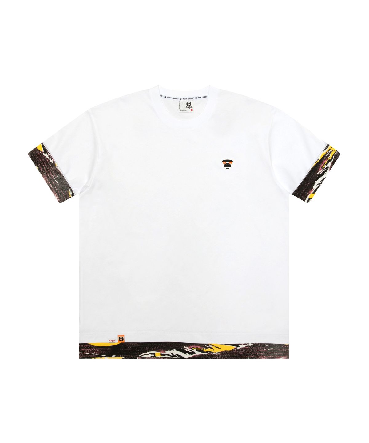 에이프(AAPE) 문페이스 티셔츠 화이트 / AAPTEM1877XXQWHX